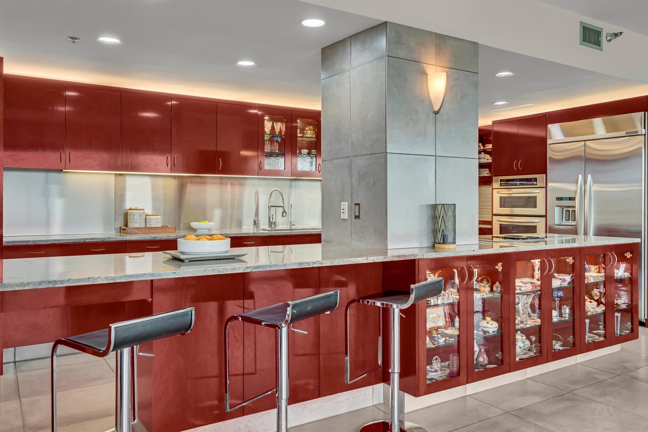 3831 Turtle Creek Boulevard 8A