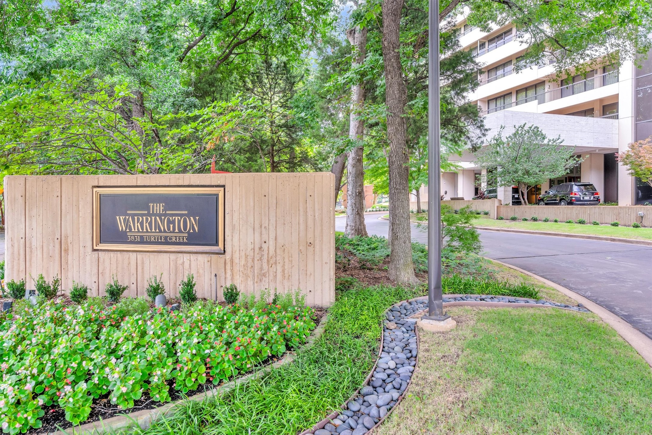 3831 Turtle Creek Boulevard 8A