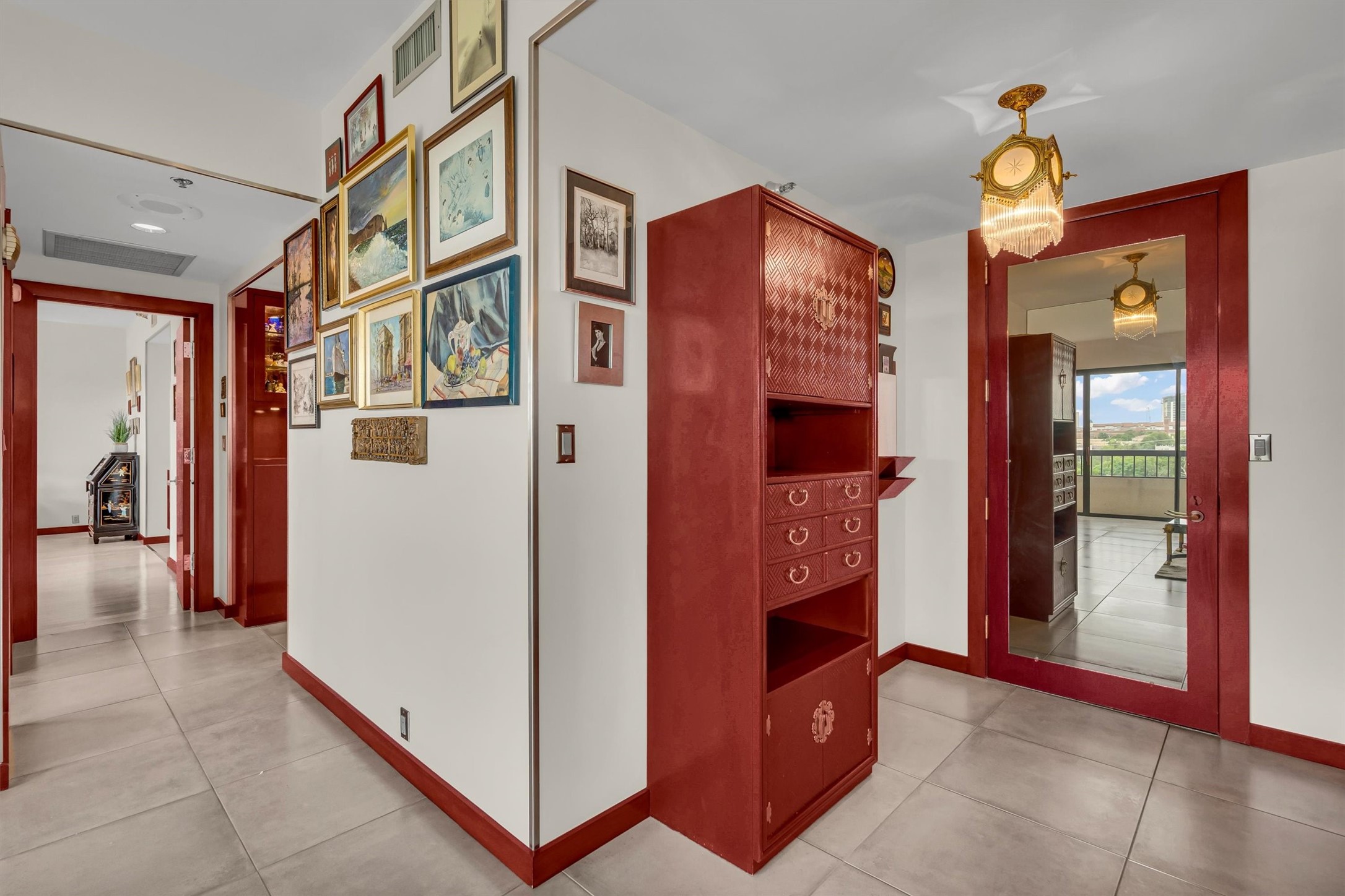 3831 Turtle Creek Boulevard 8A