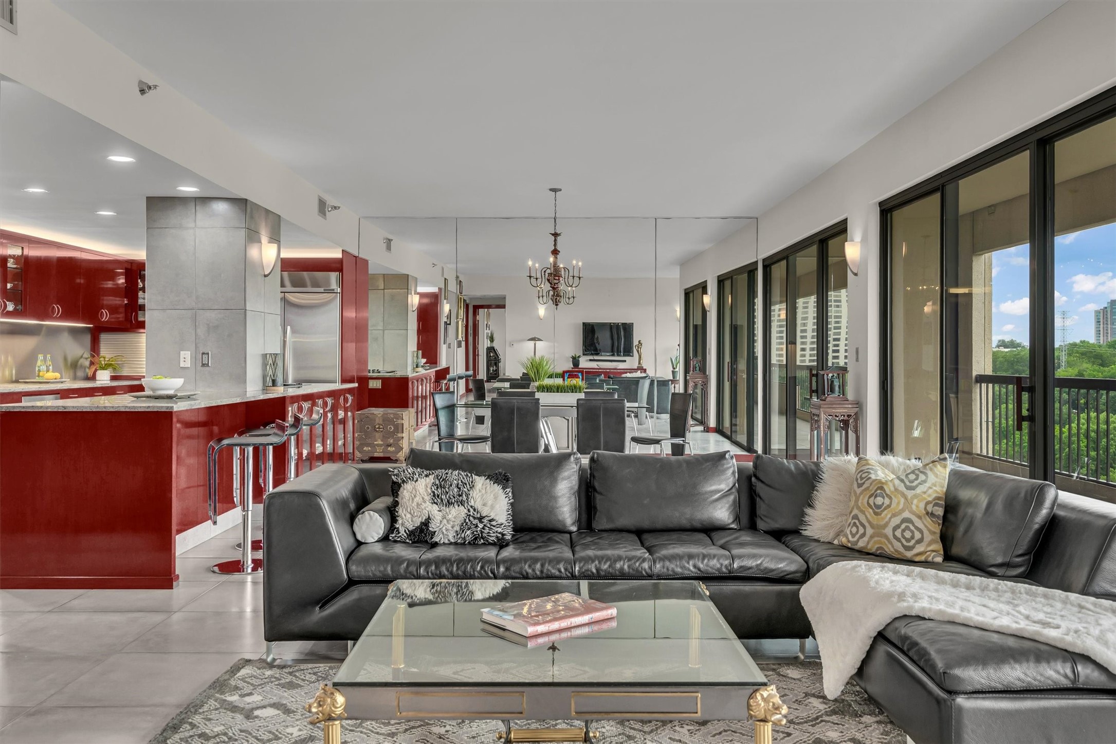 3831 Turtle Creek Boulevard 8A