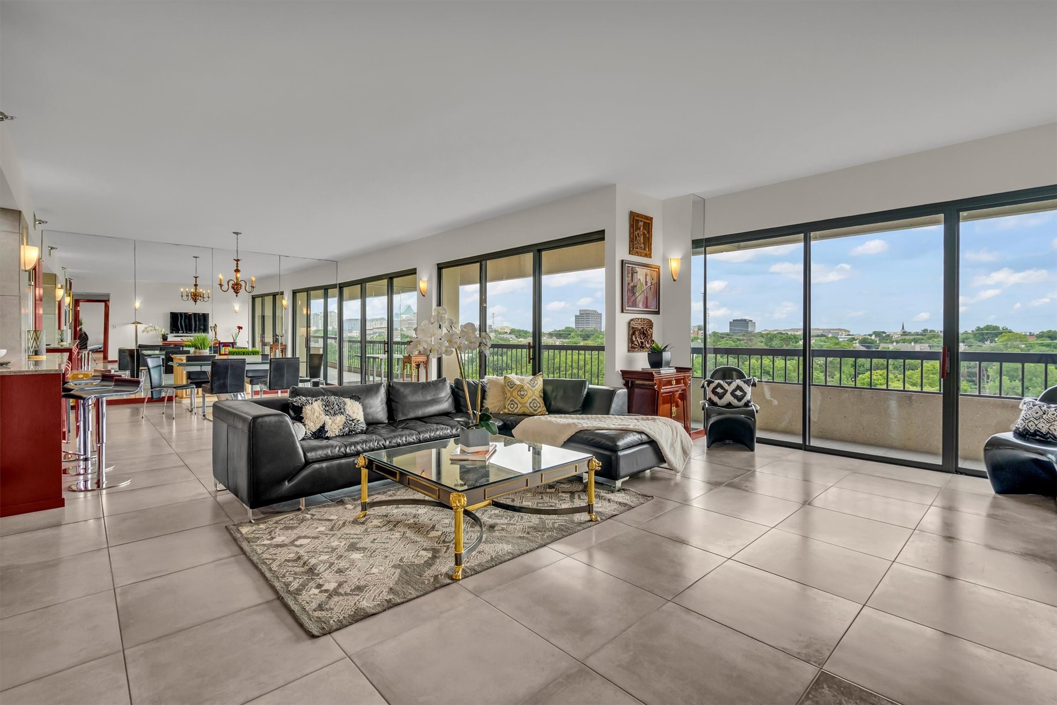 3831 Turtle Creek Boulevard 8A