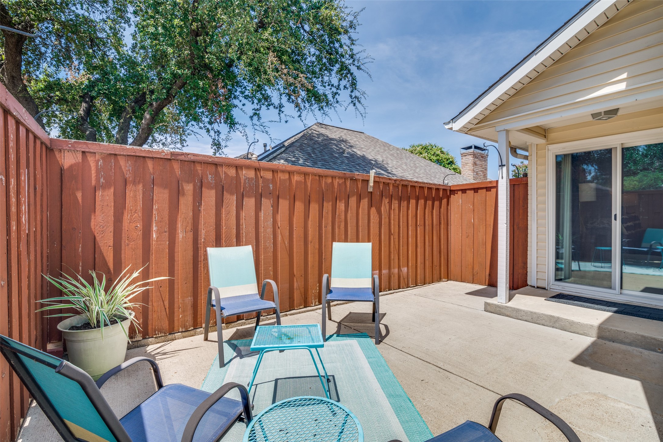2816 Silverspring Road