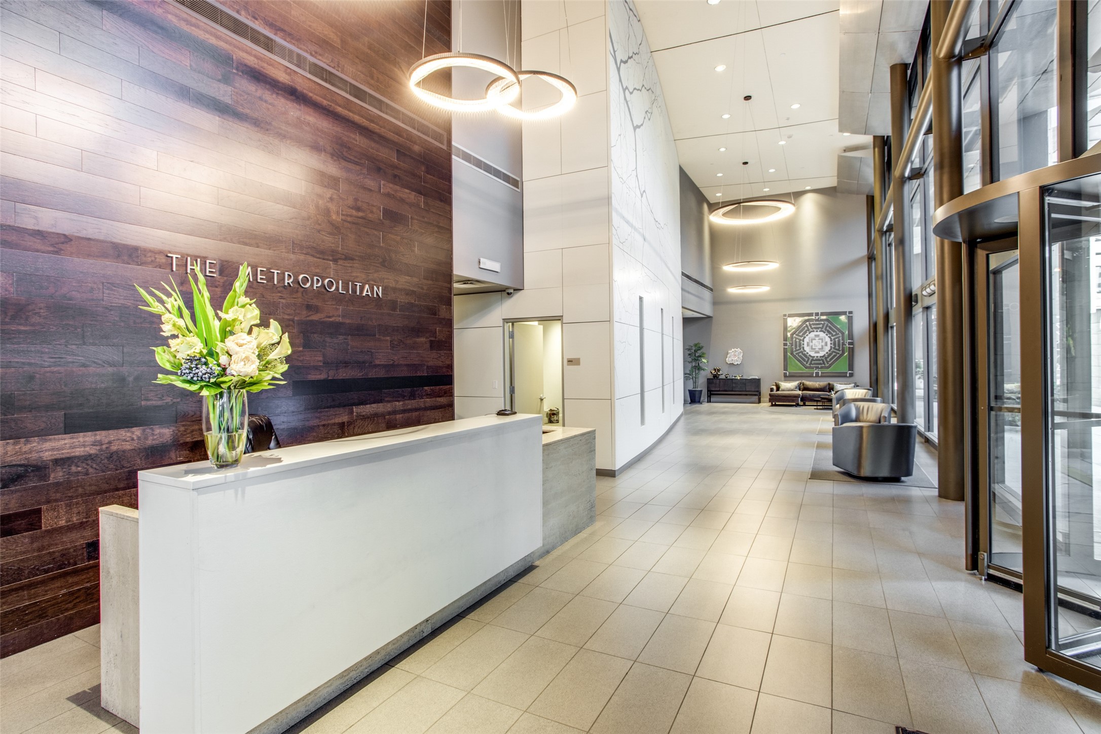 1200 Main Street 908