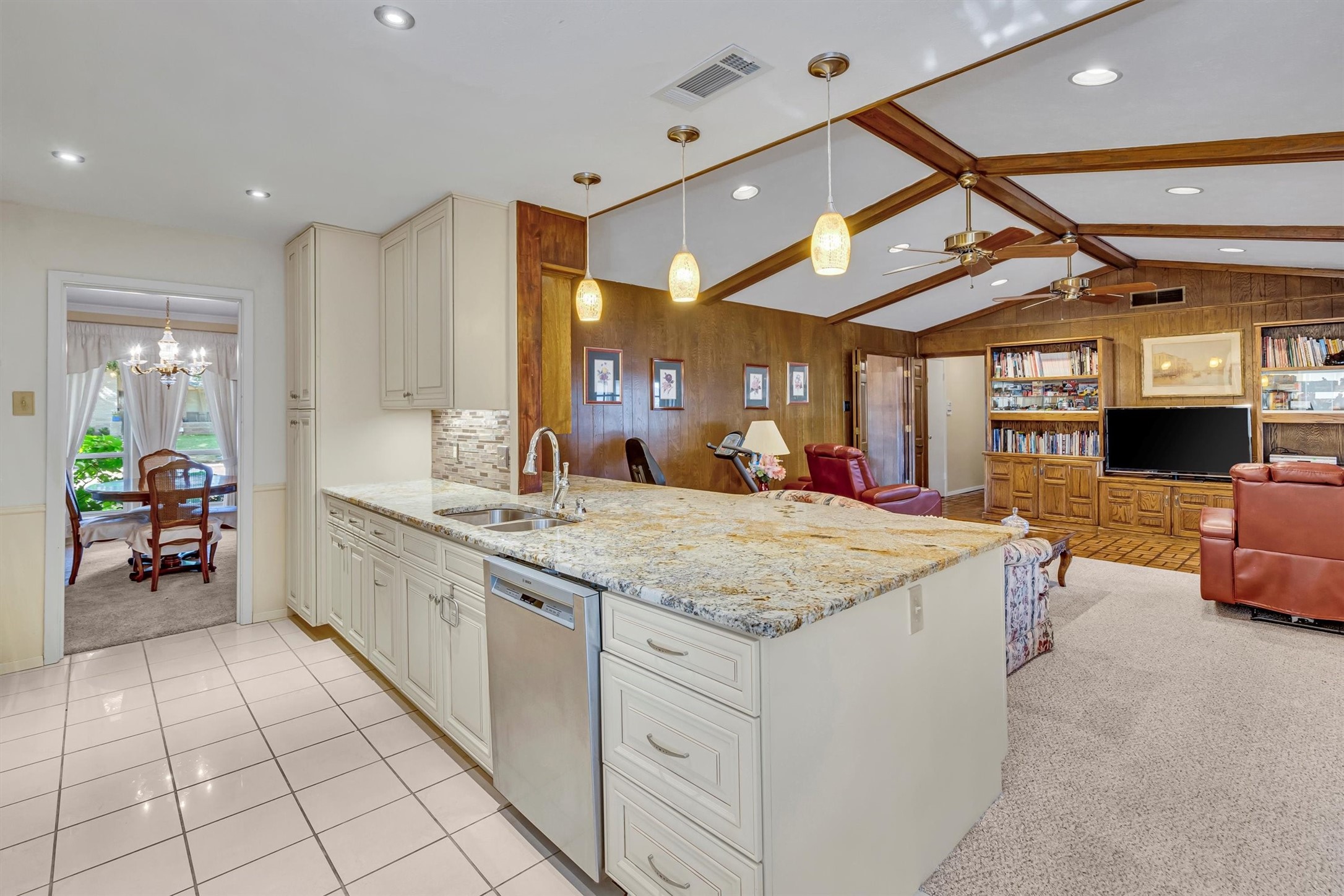 4028 Candlenut Lane
