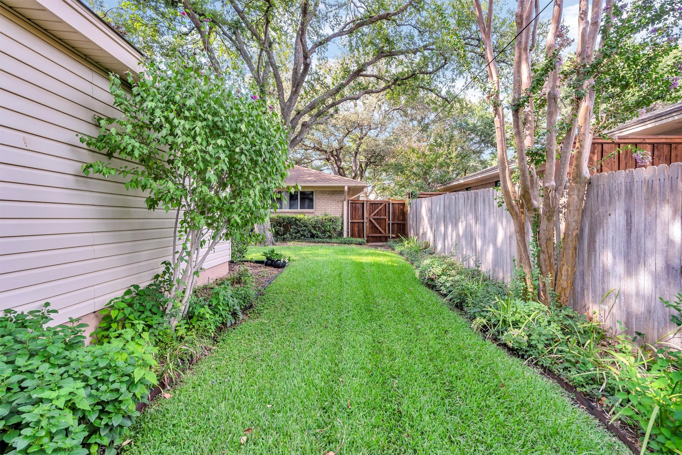 4028 Candlenut Lane