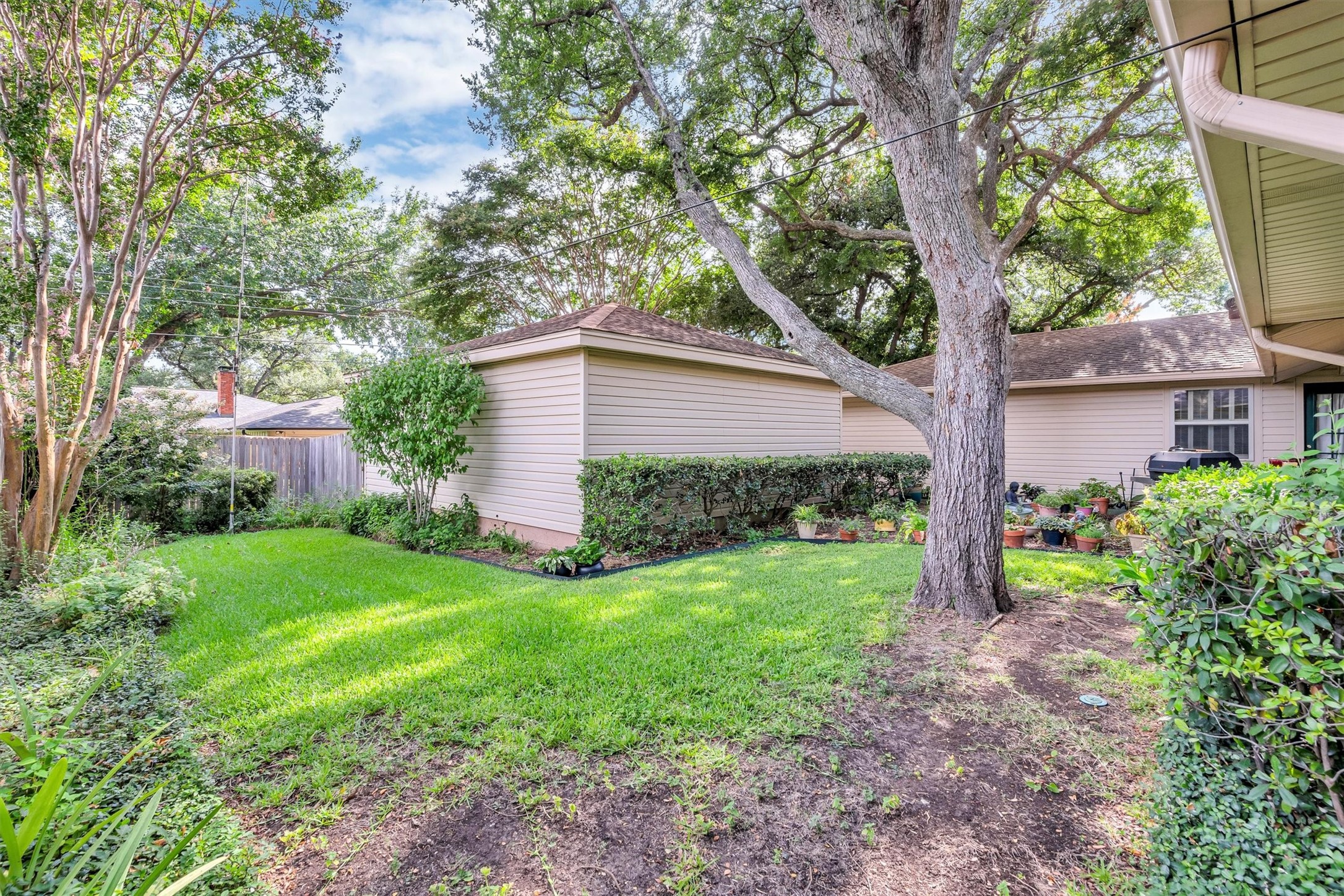 4028 Candlenut Lane