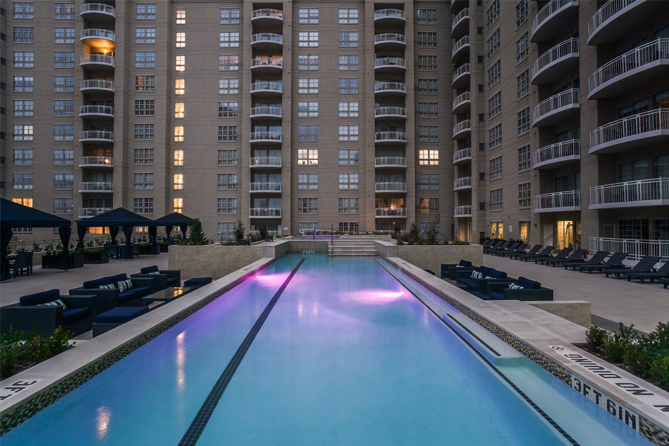 3225 Turtle Creek Boulevard 838