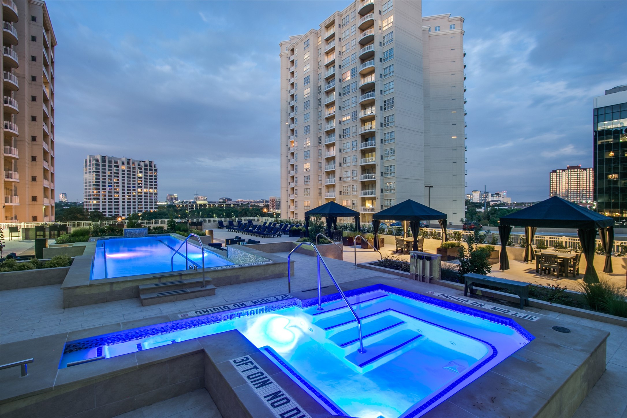 3225 Turtle Creek Boulevard 838