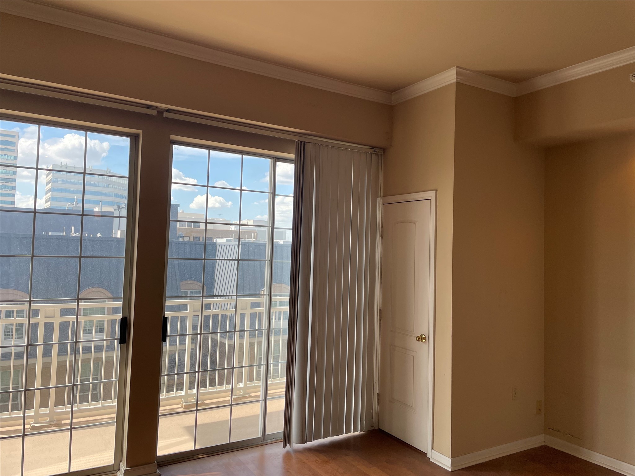 3225 Turtle Creek Boulevard 838