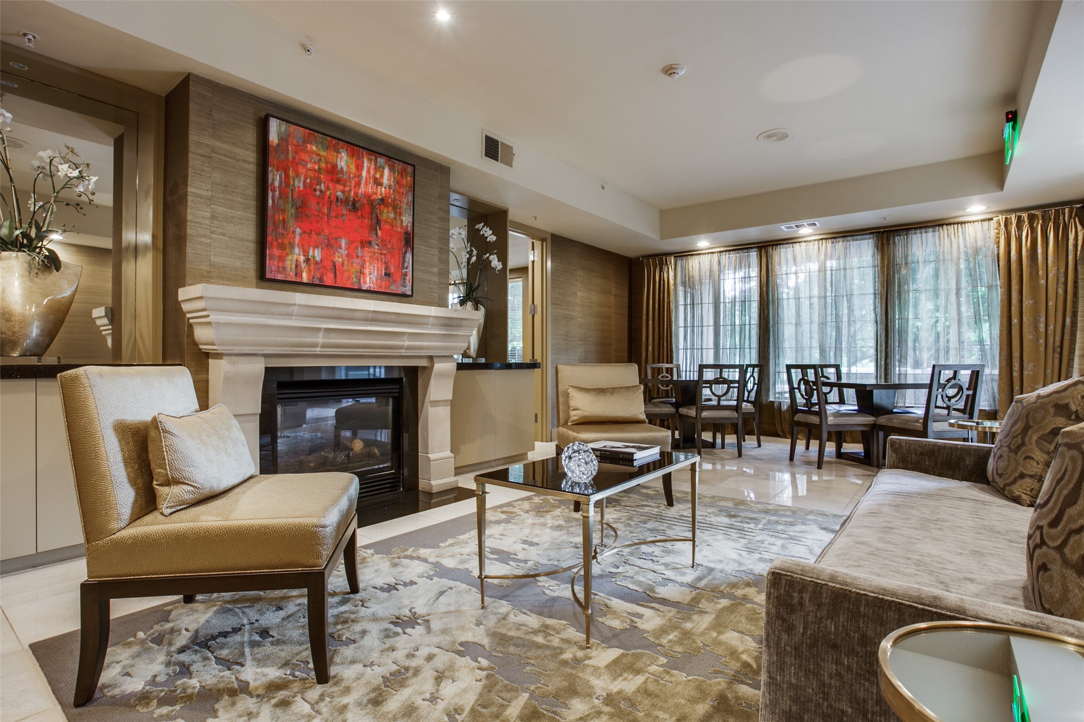 3225 Turtle Creek Boulevard 838
