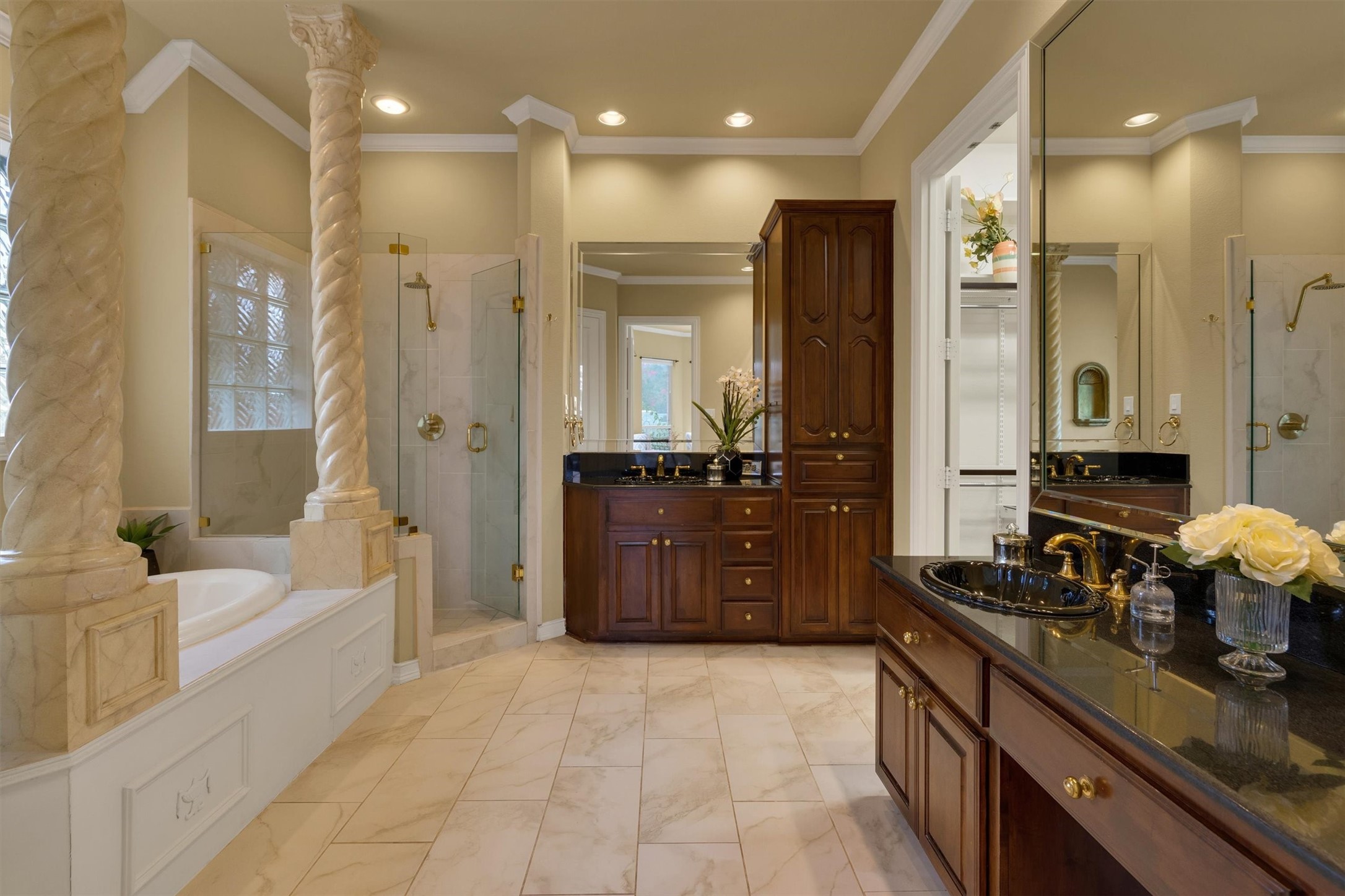 8607 Royalbrook Court