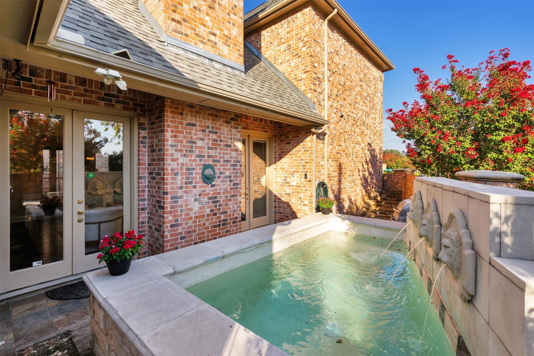 8607 Royalbrook Court