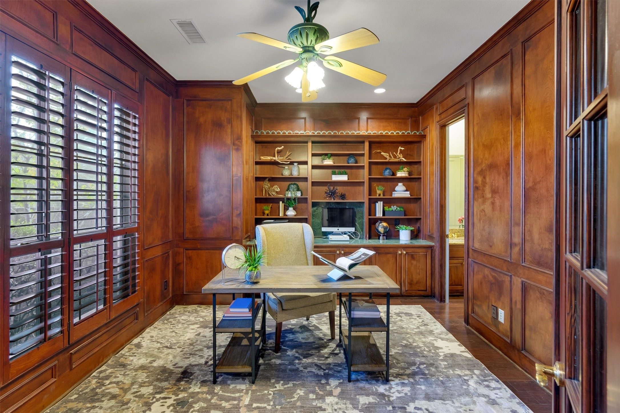 8607 Royalbrook Court