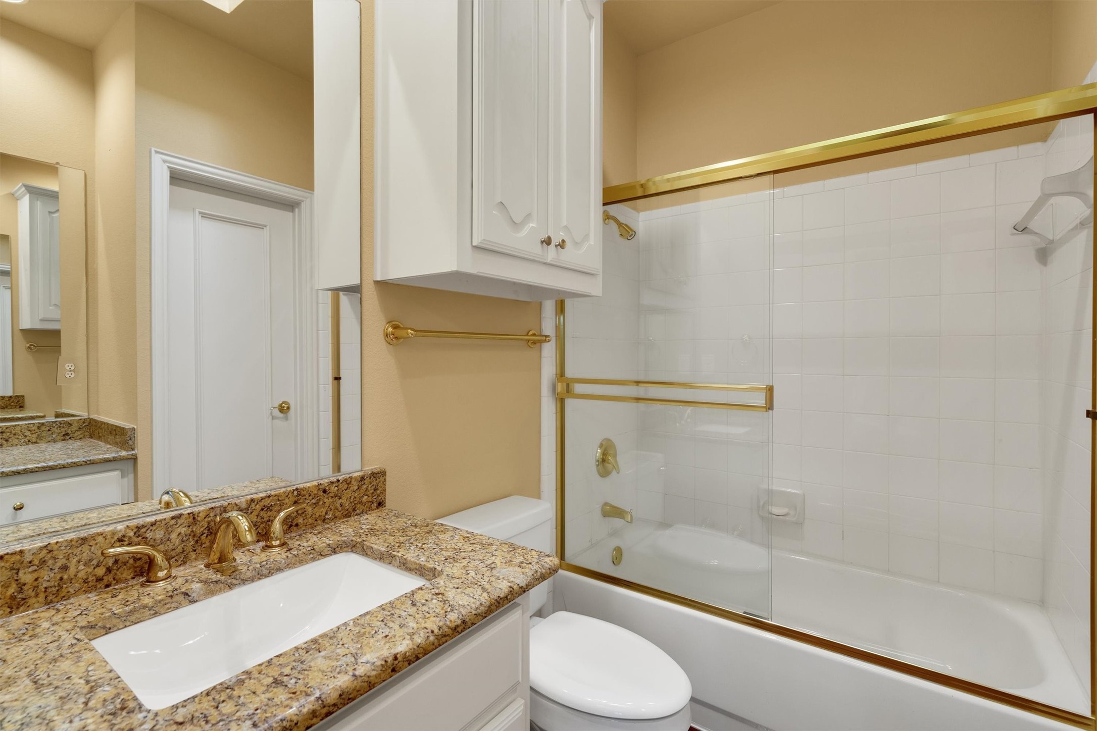 8607 Royalbrook Court