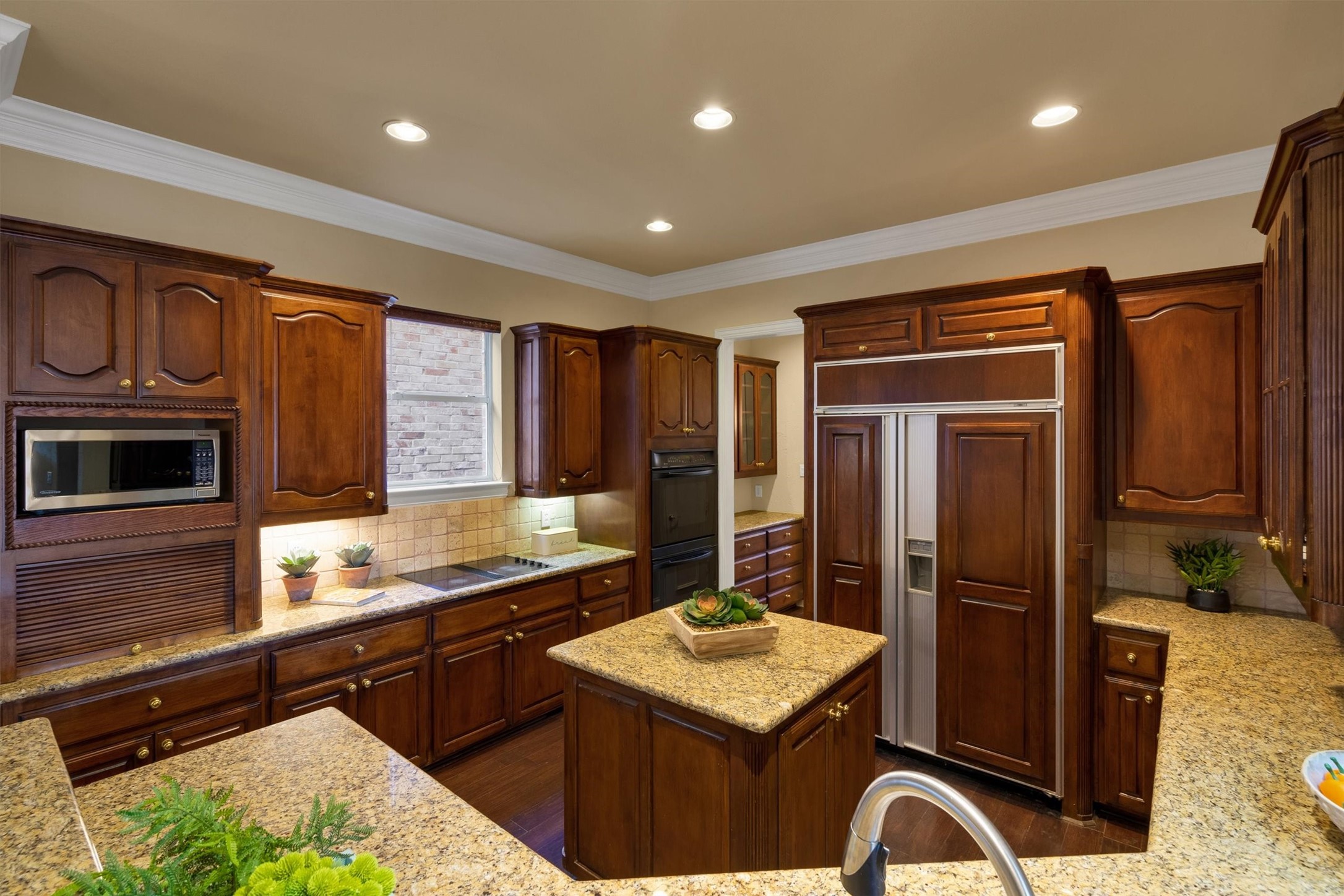 8607 Royalbrook Court