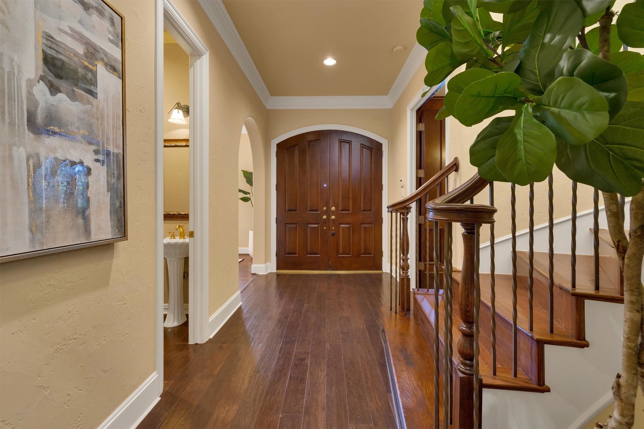 8607 Royalbrook Court