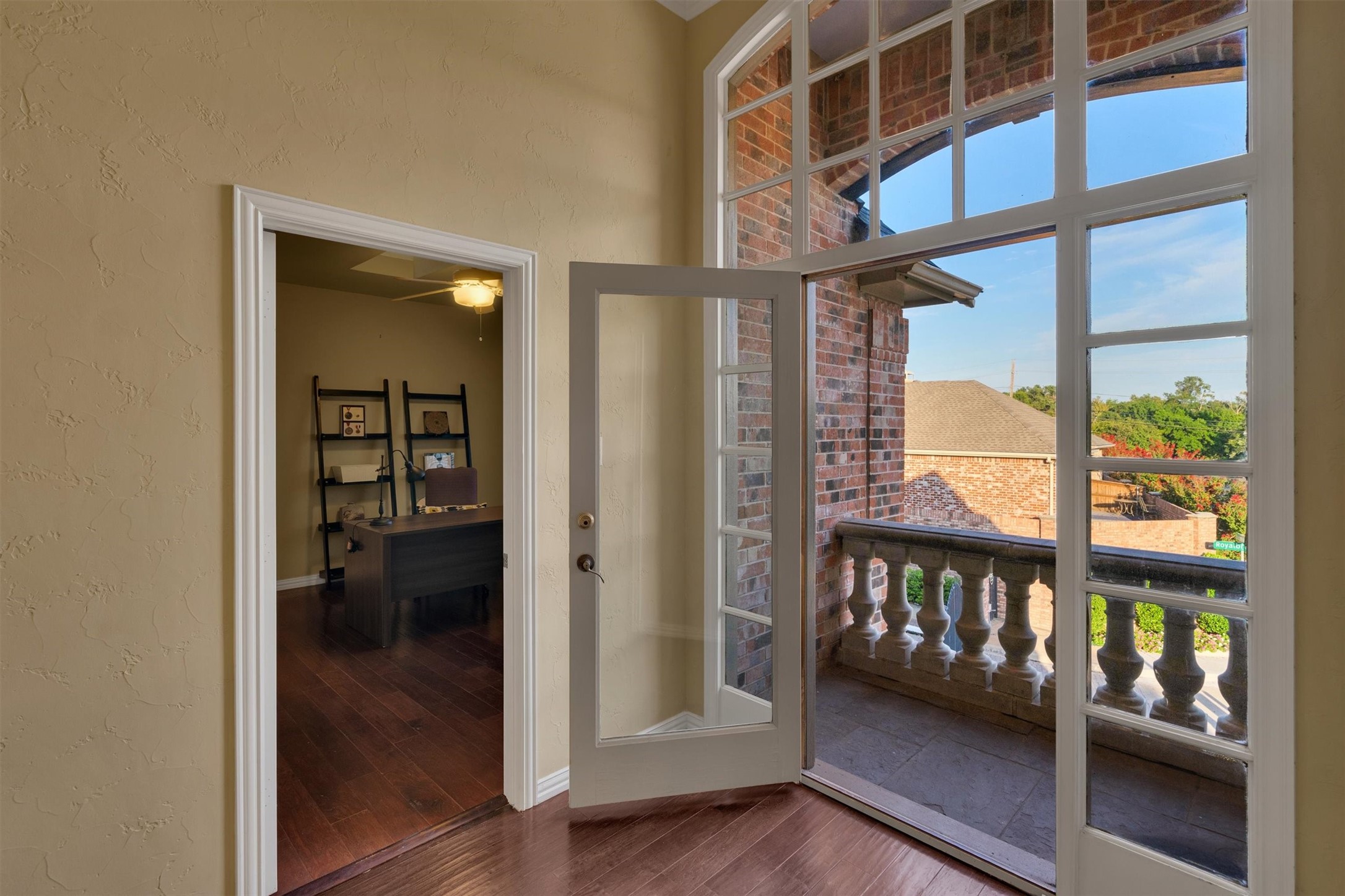 8607 Royalbrook Court