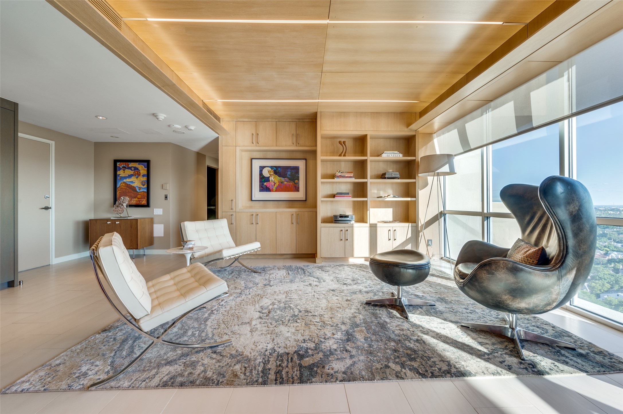 6211 W Northwest Highway 2607