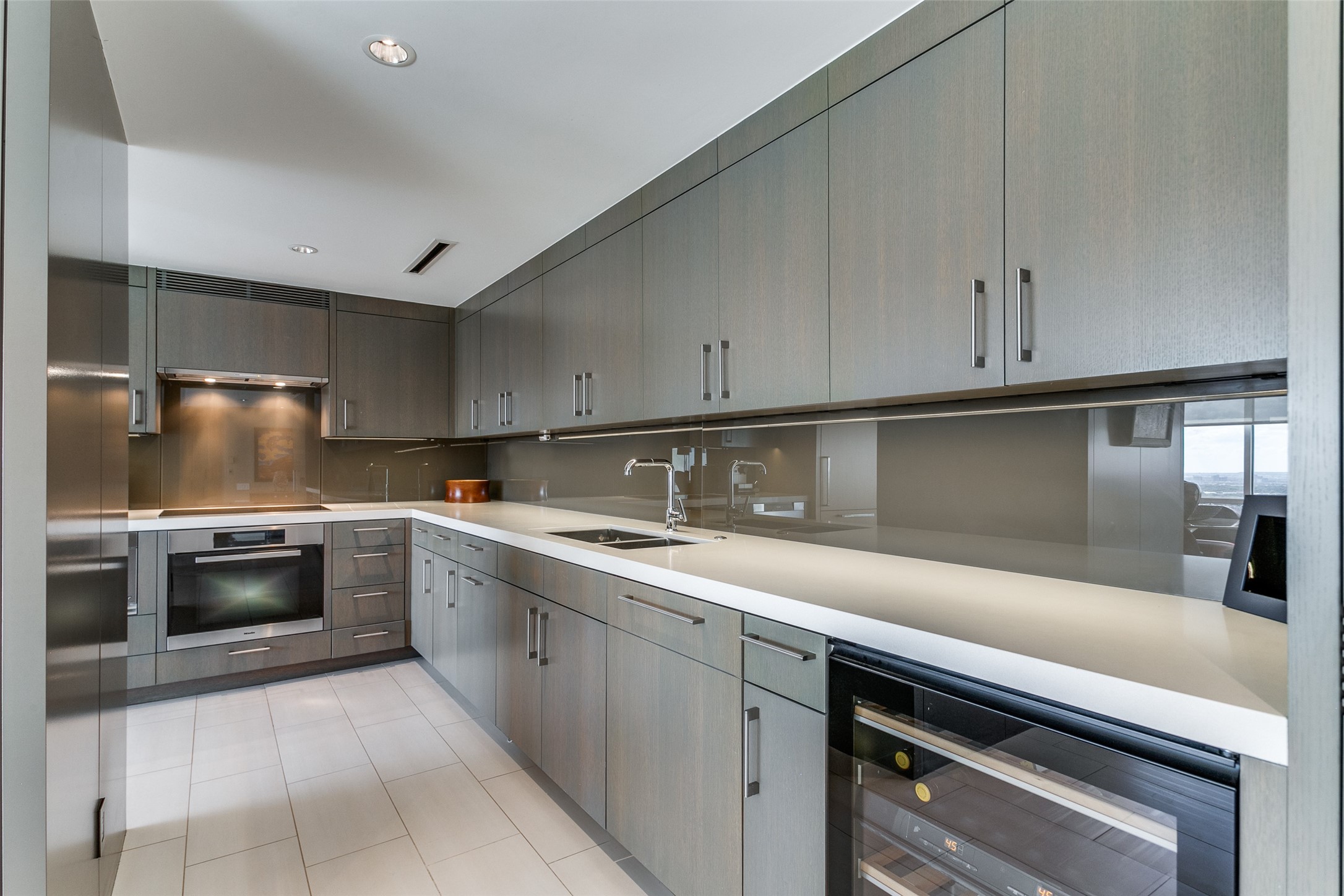 6211 W Northwest Highway 2607