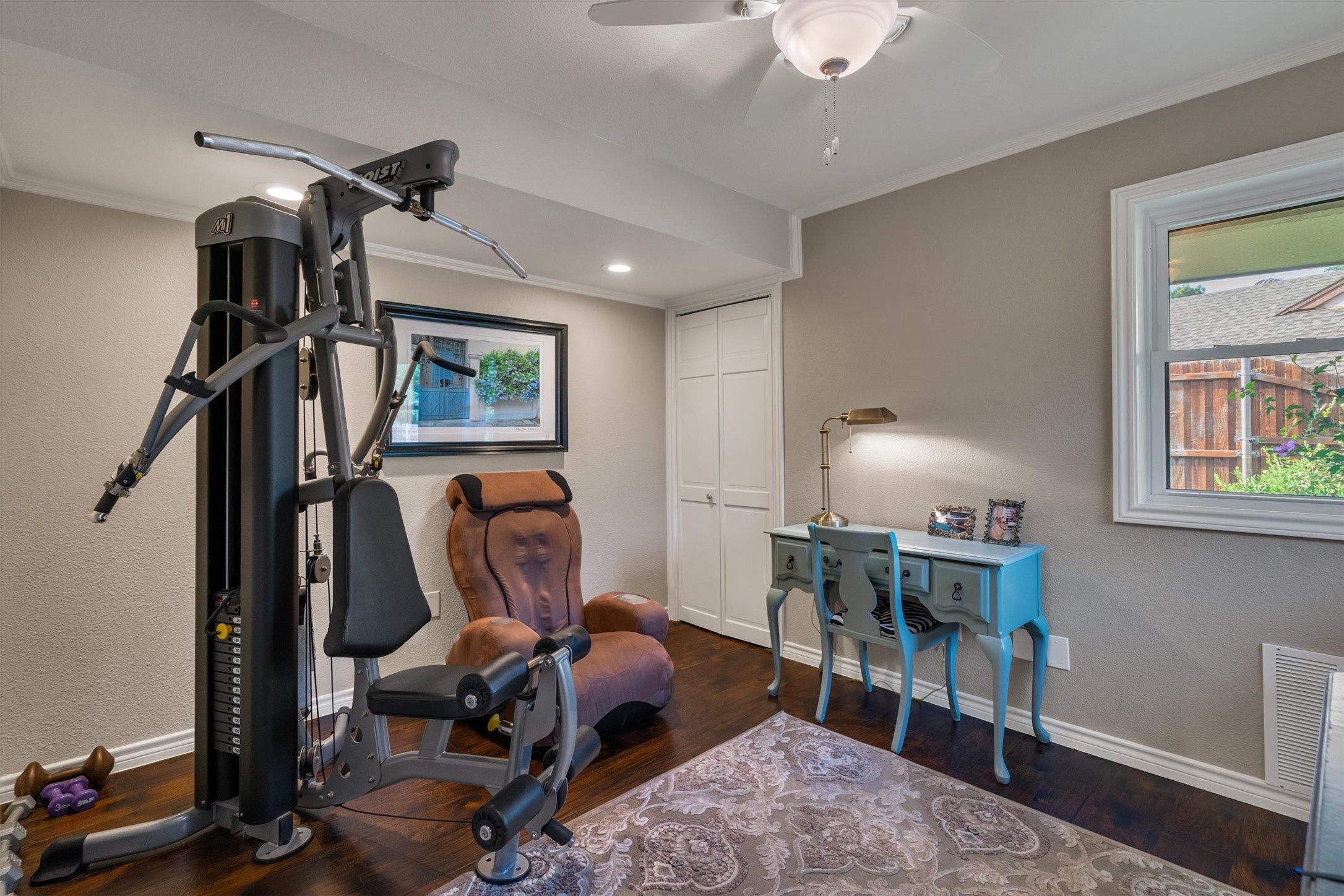 3309 N Echo Trail
