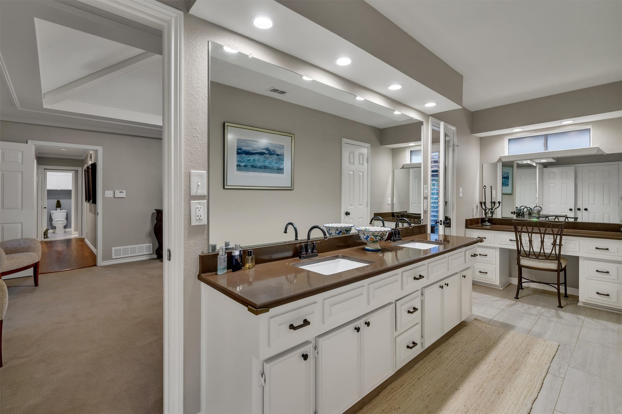 3309 N Echo Trail