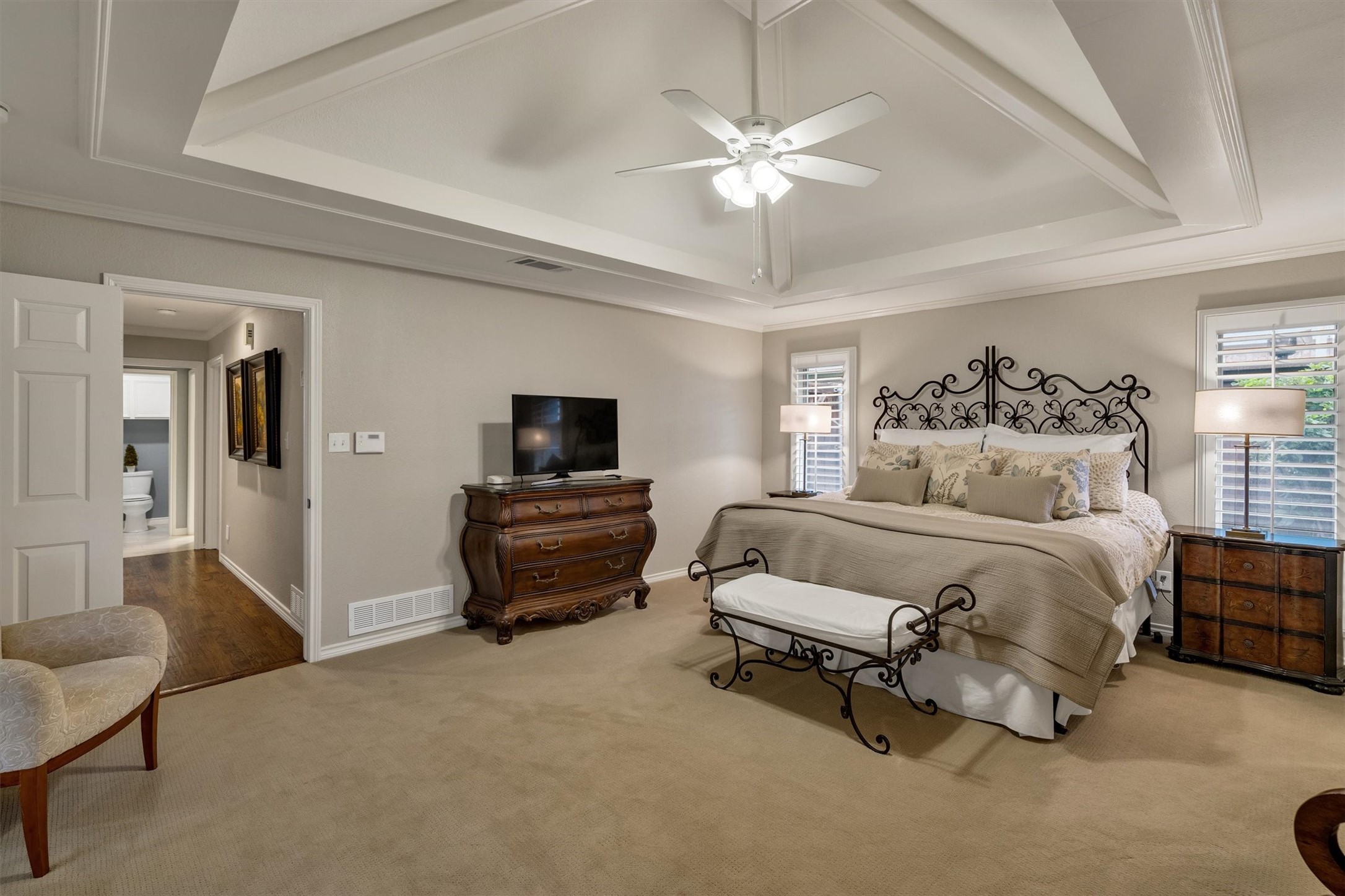 3309 N Echo Trail