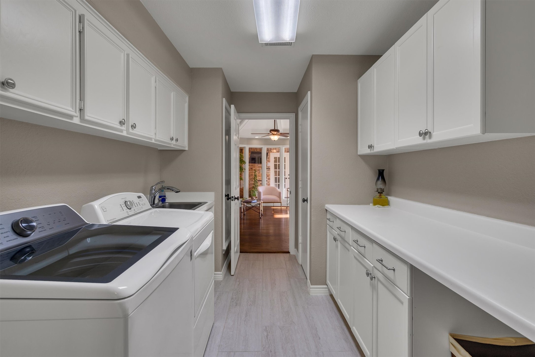 3309 N Echo Trail