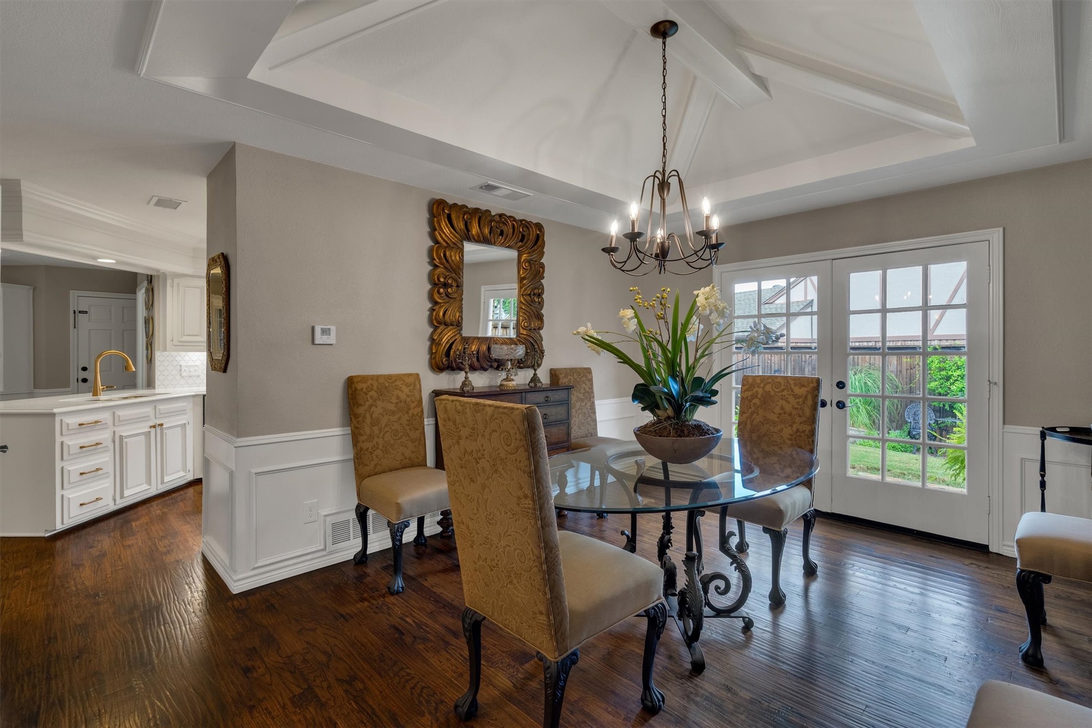 3309 N Echo Trail