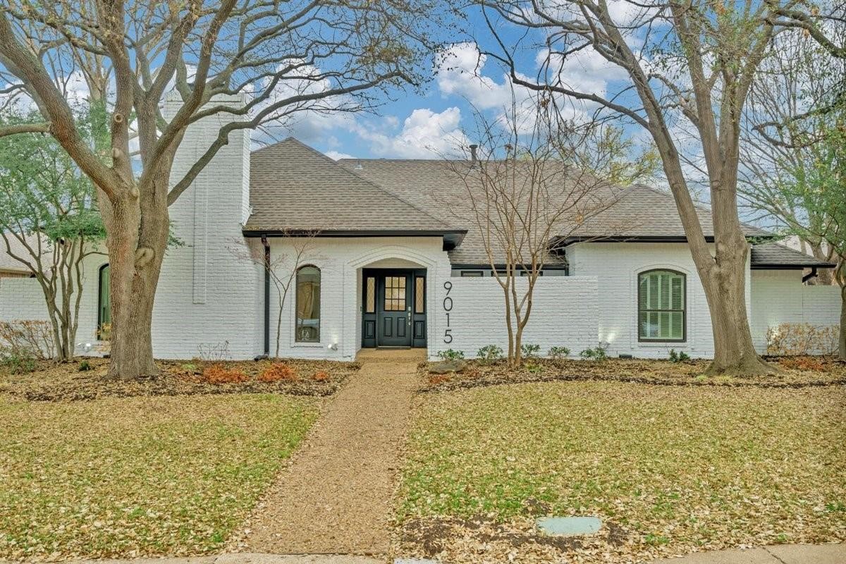 9015 Windy Crest Drive
