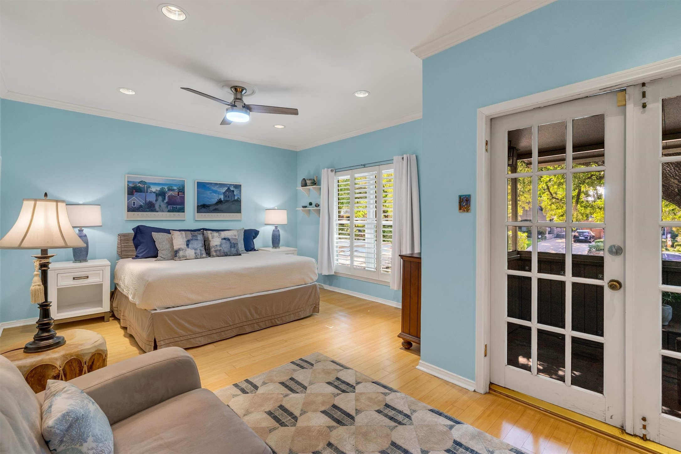 3308 Hawthorne Avenue