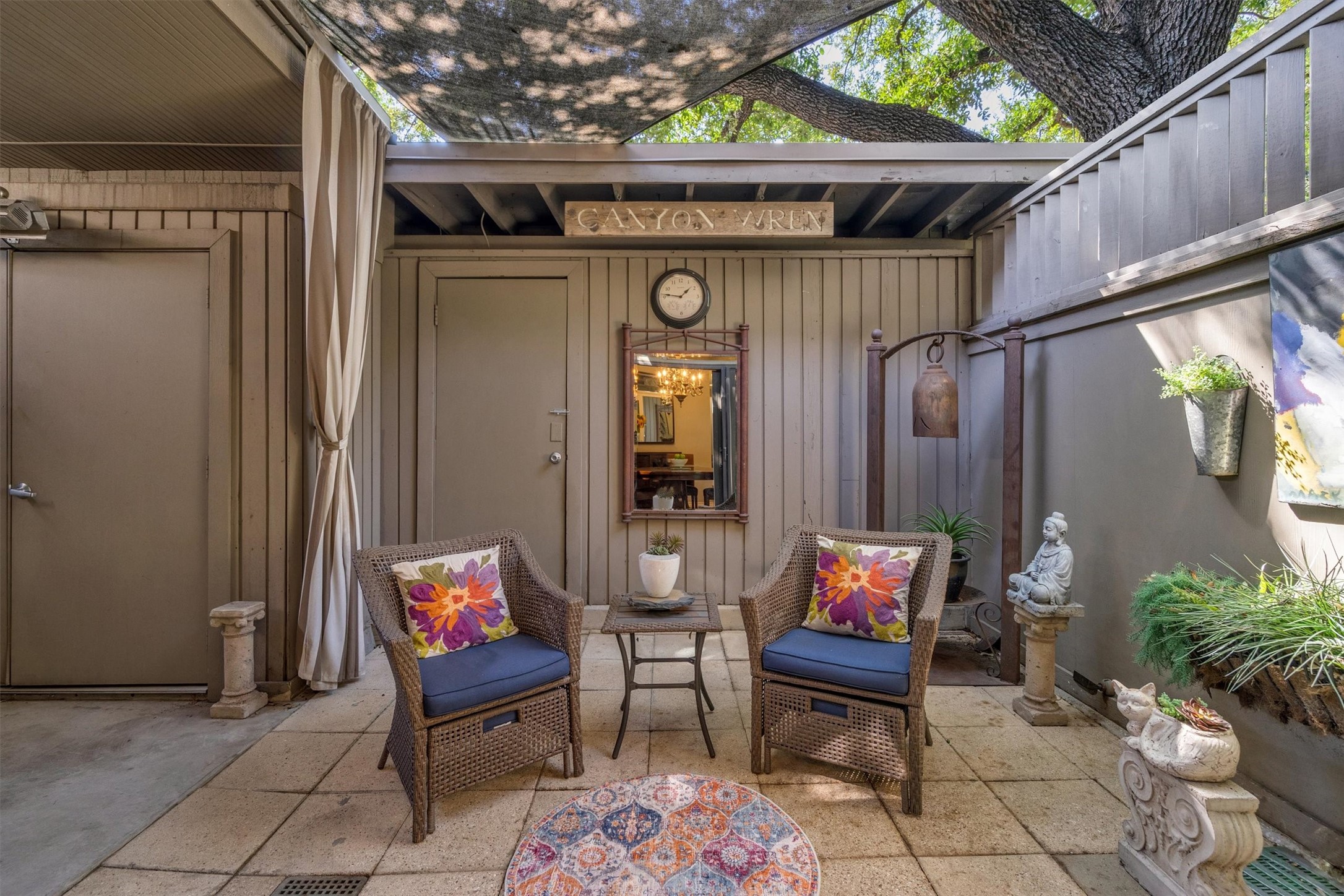 3308 Hawthorne Avenue