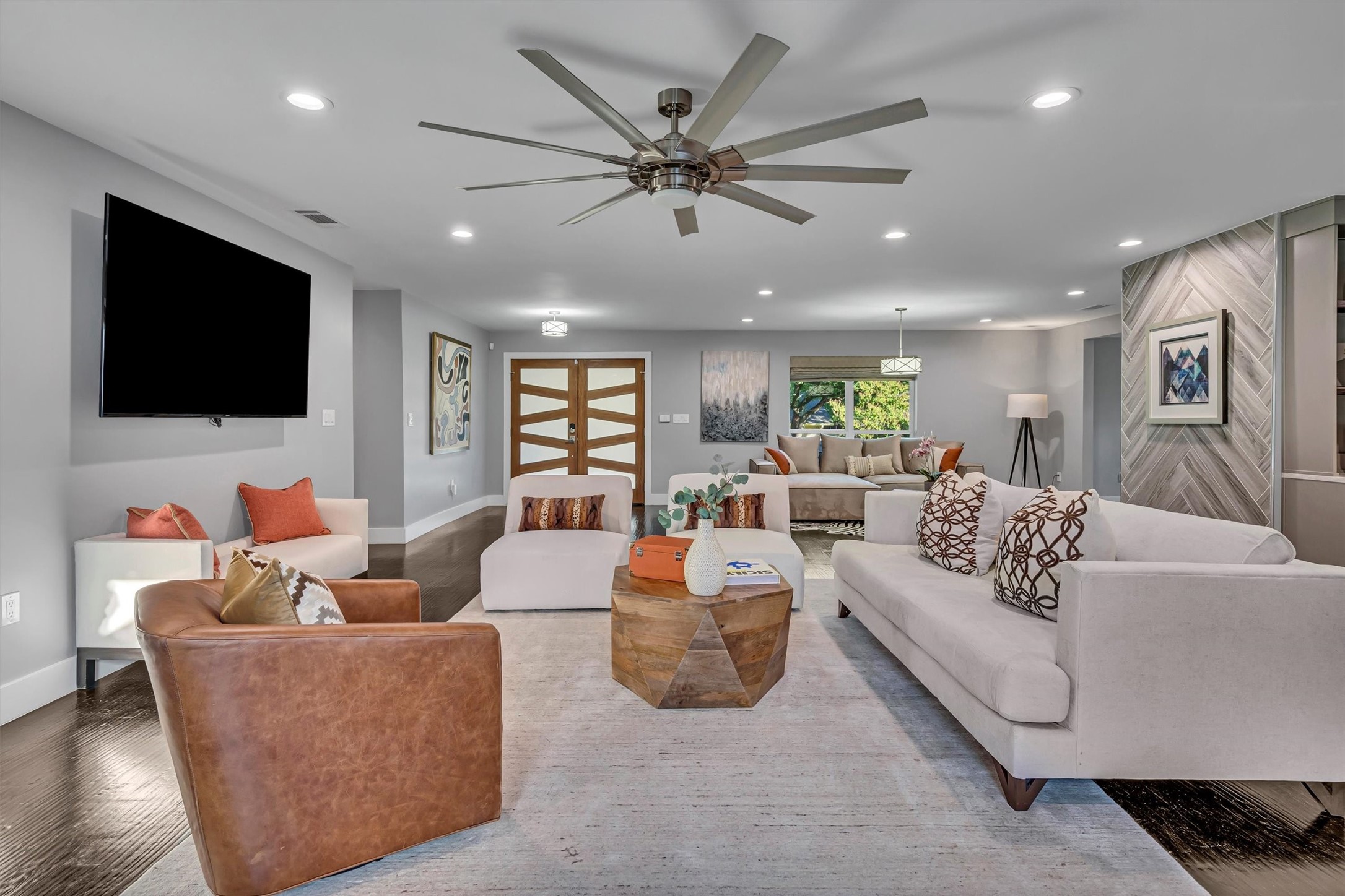 10717 Cox Lane