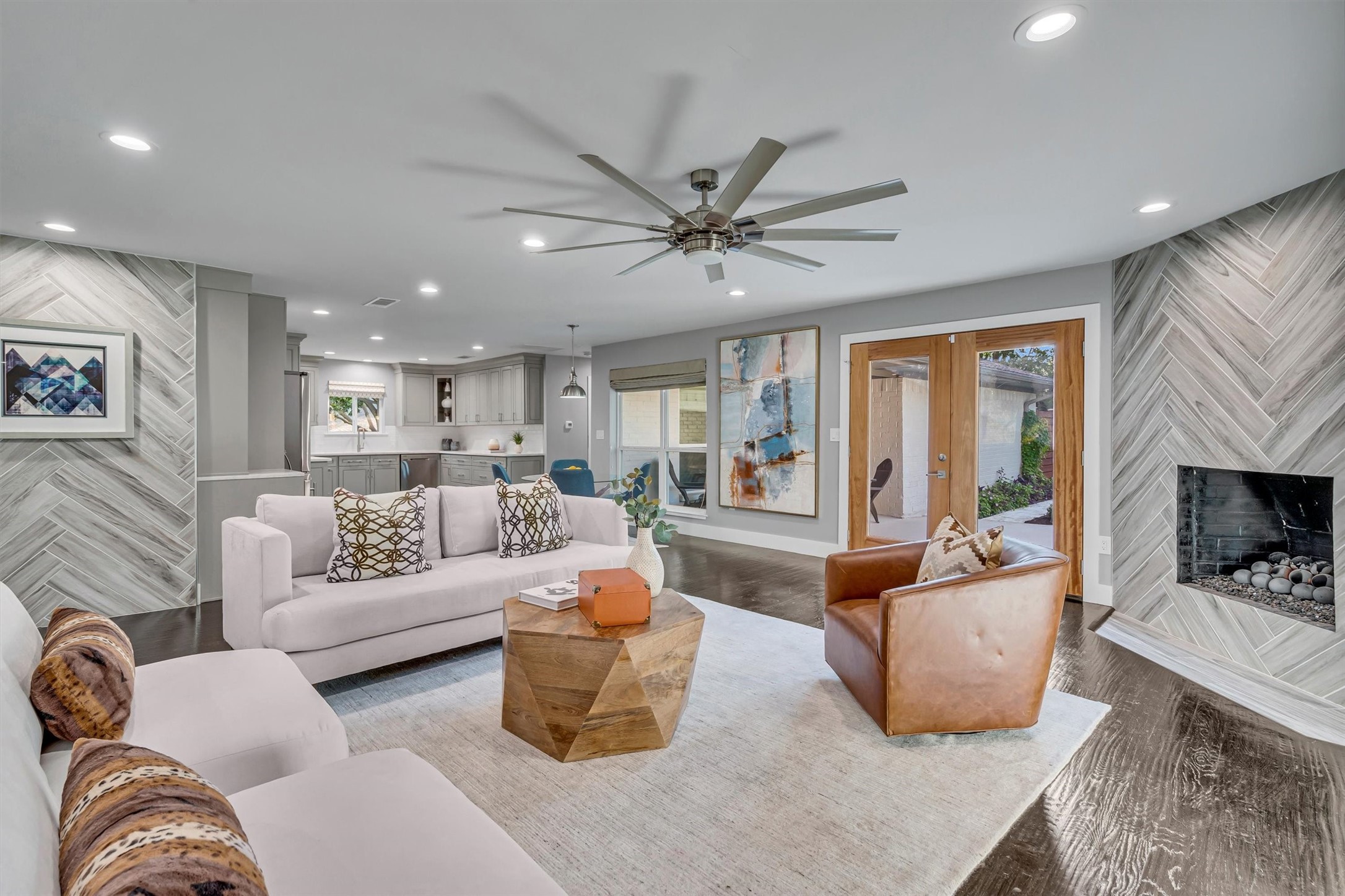 10717 Cox Lane