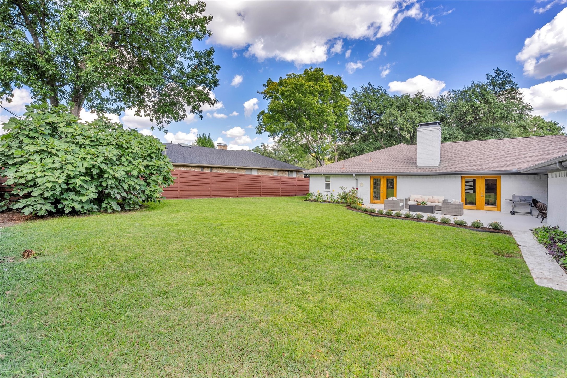 10717 Cox Lane
