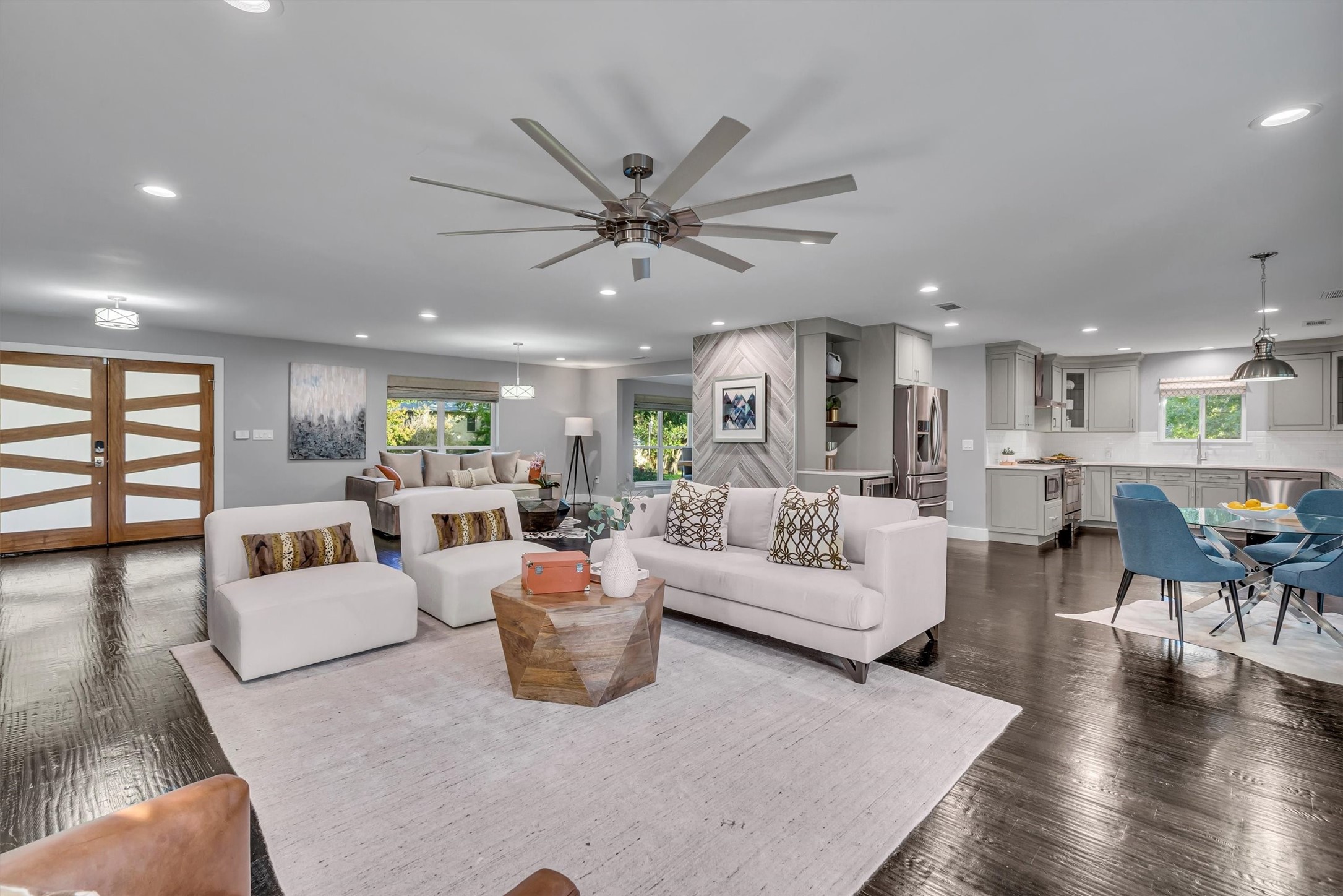 10717 Cox Lane