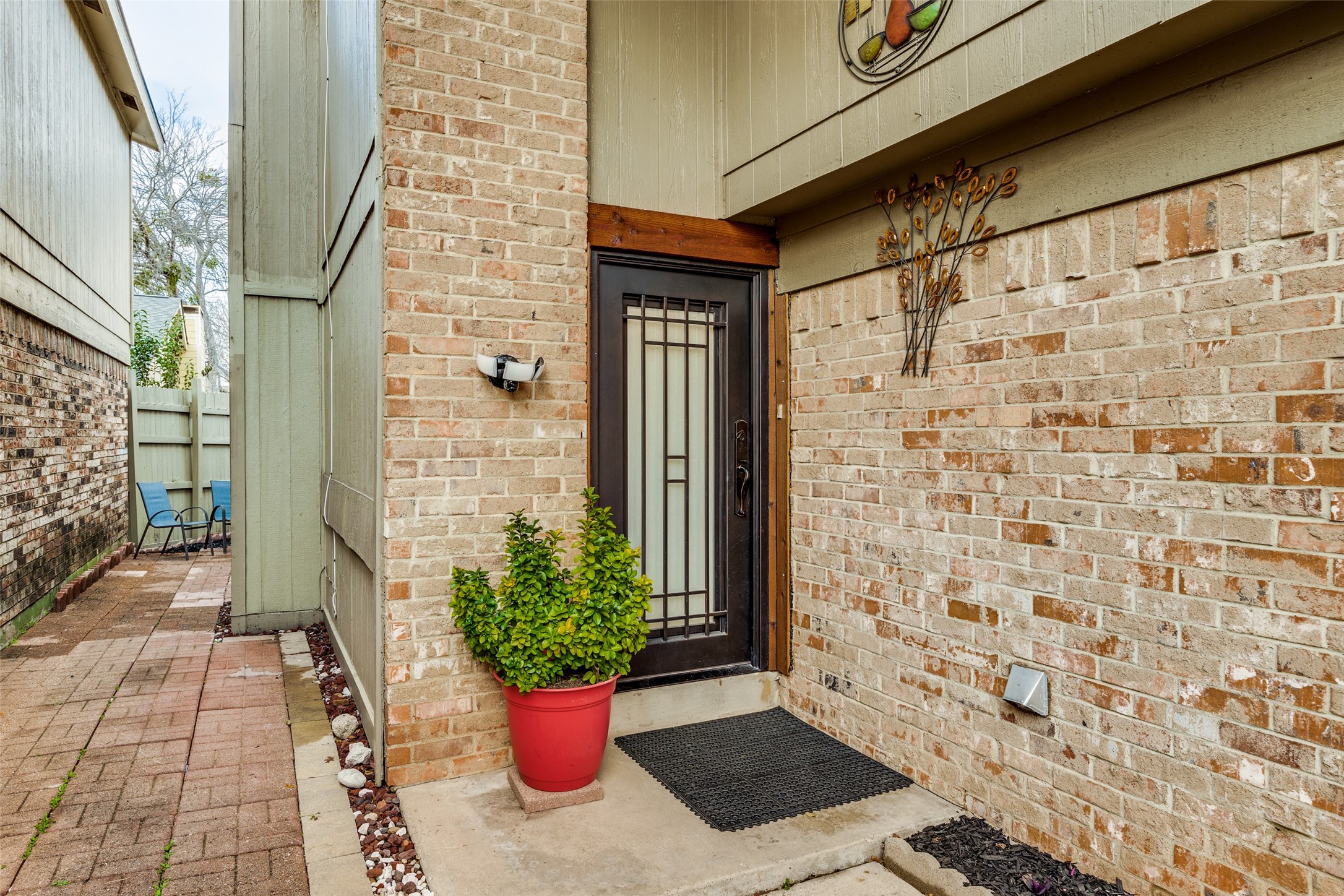 2957 Antares Circle