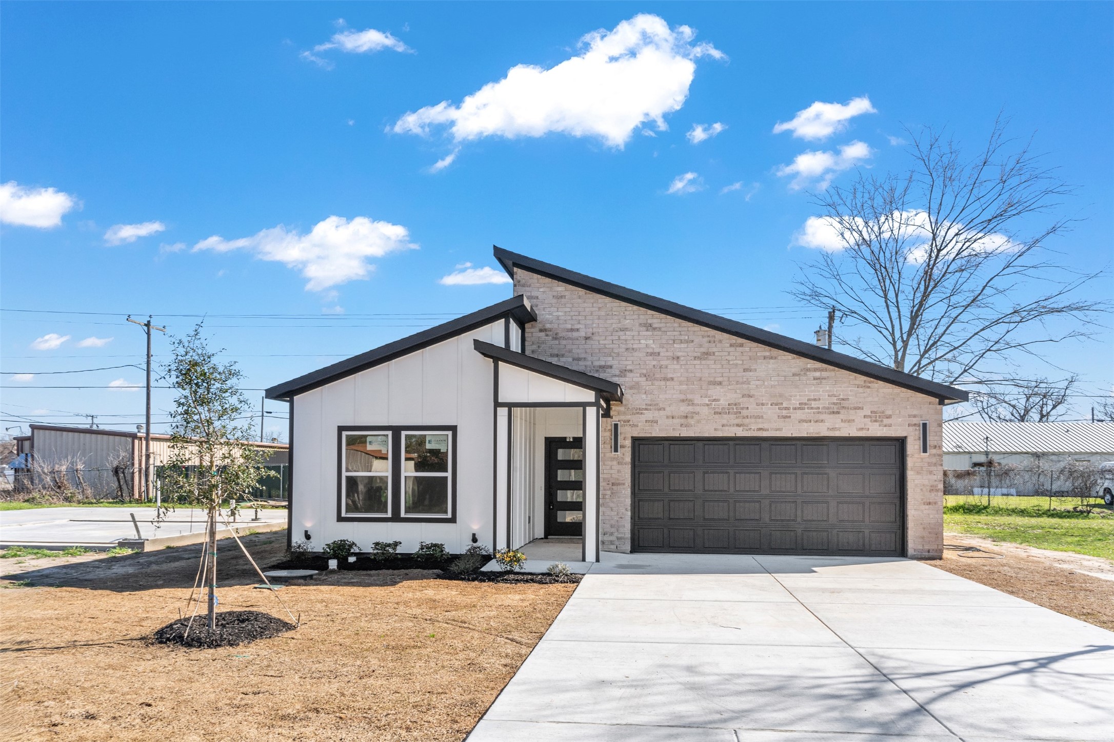 121 Loon Bay Drive