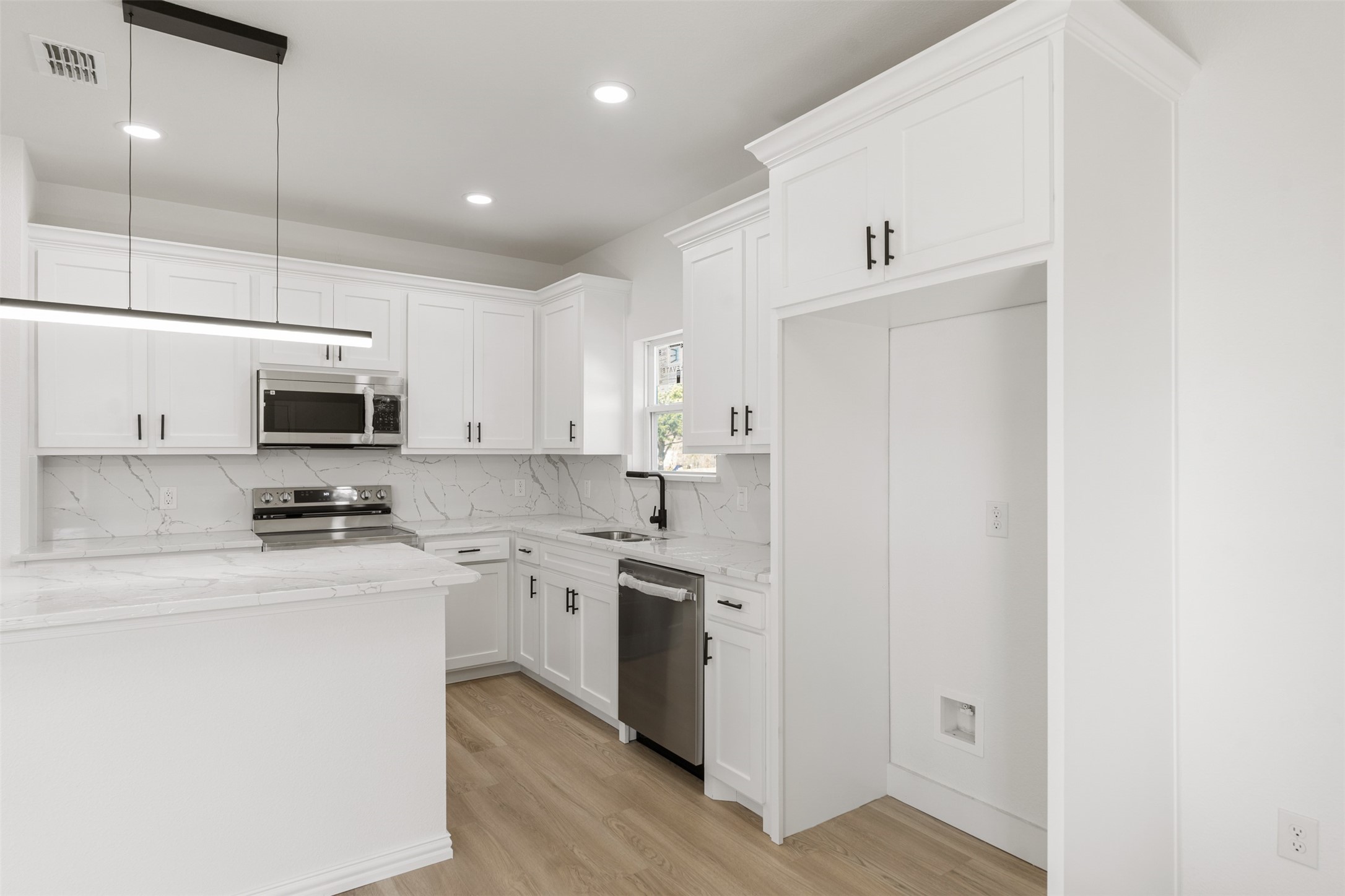 121 Loon Bay Drive