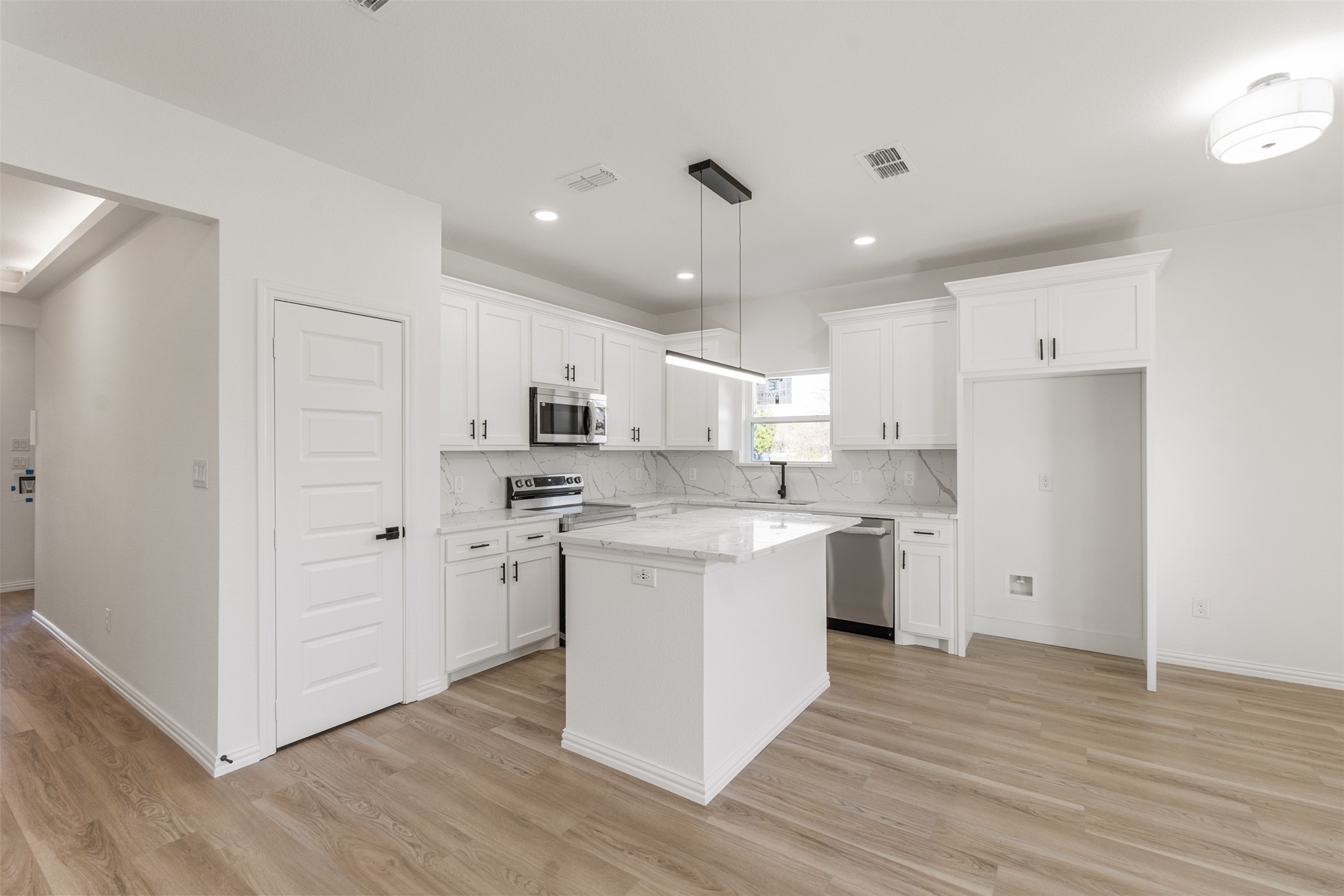 121 Loon Bay Drive