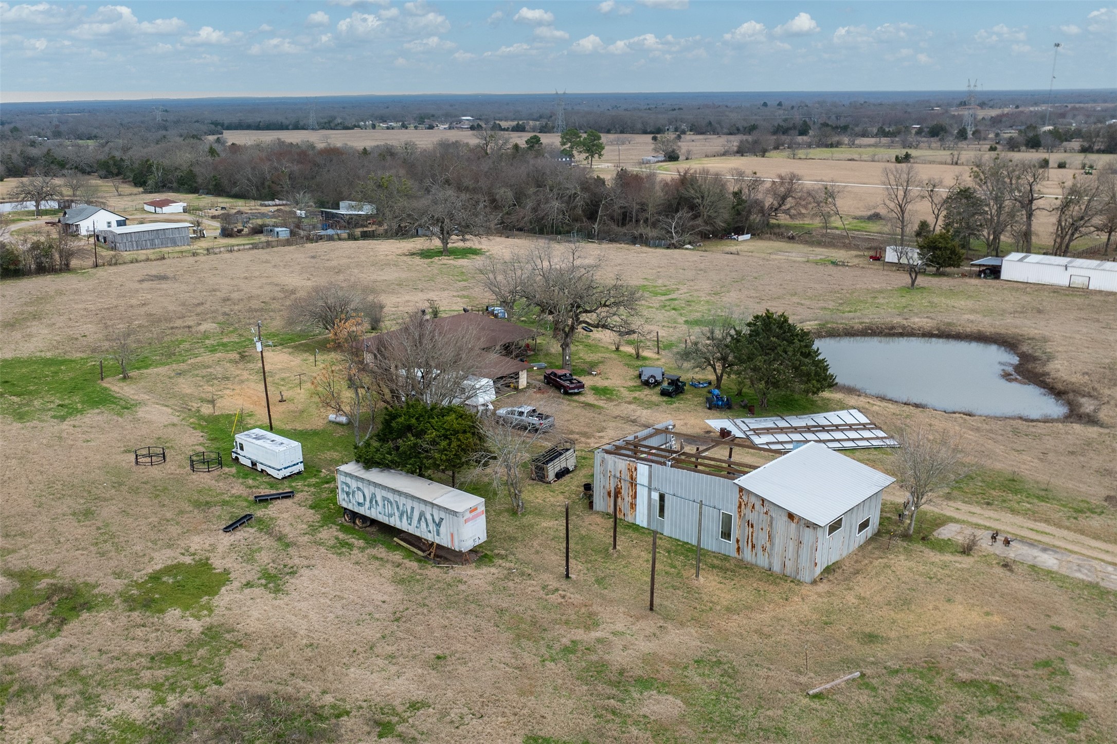10811 Fm 1836