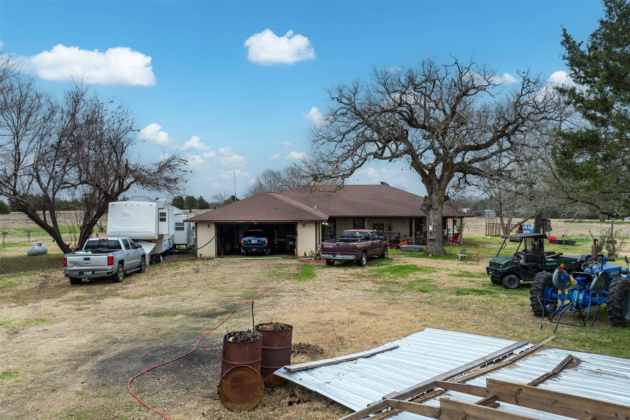 10811 Fm 1836