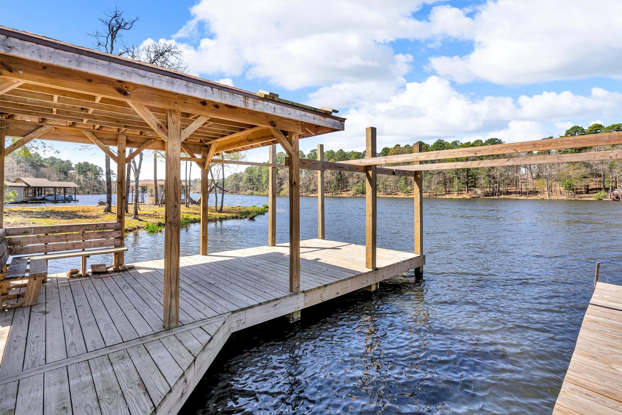 141 Llano Bend