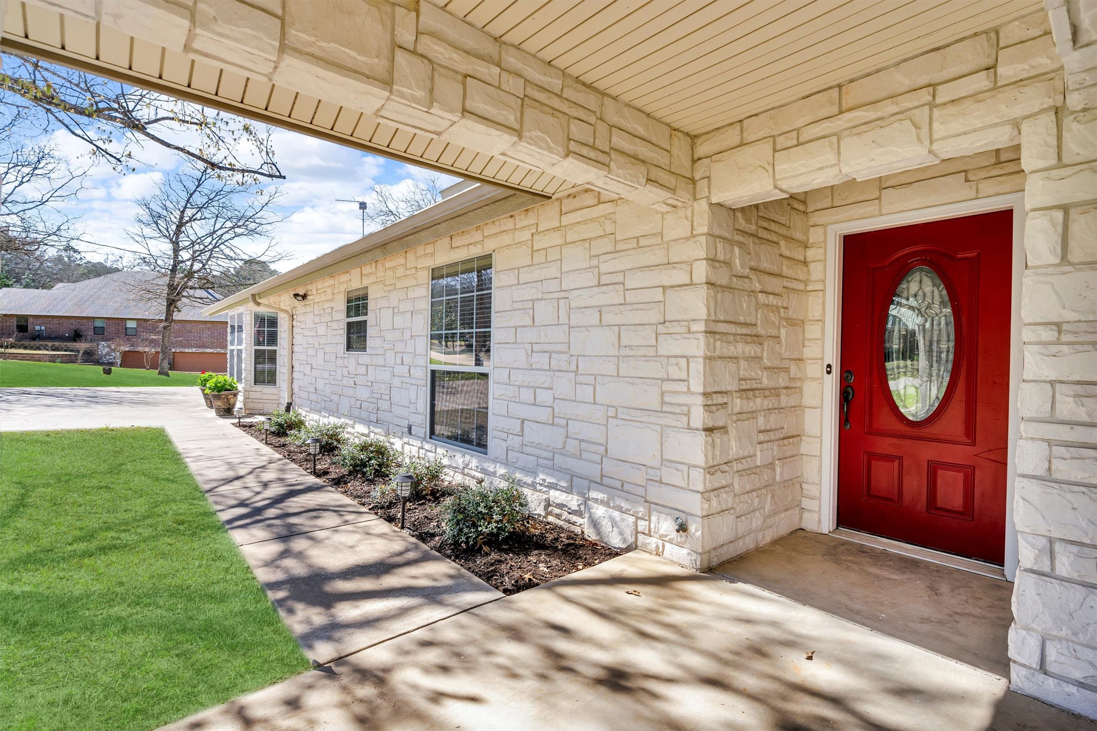 141 Llano Bend