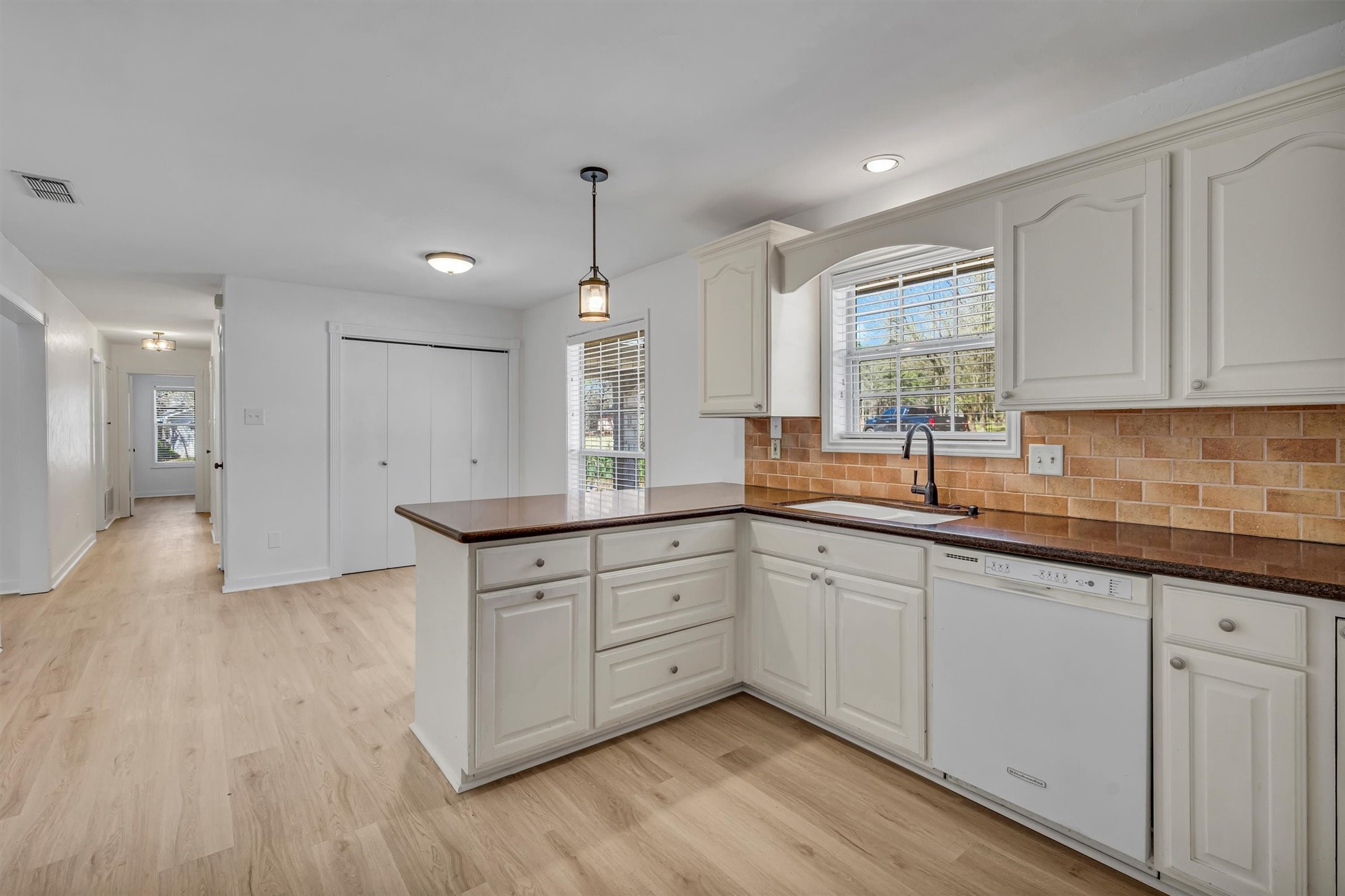 141 Llano Bend