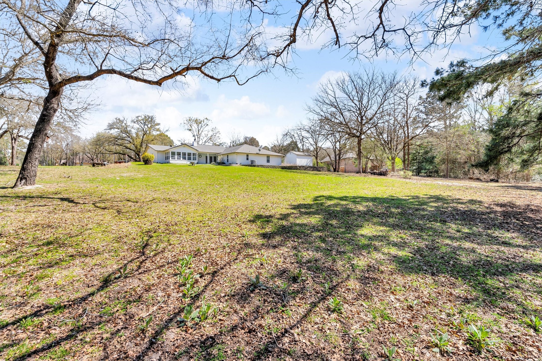 141 Llano Bend