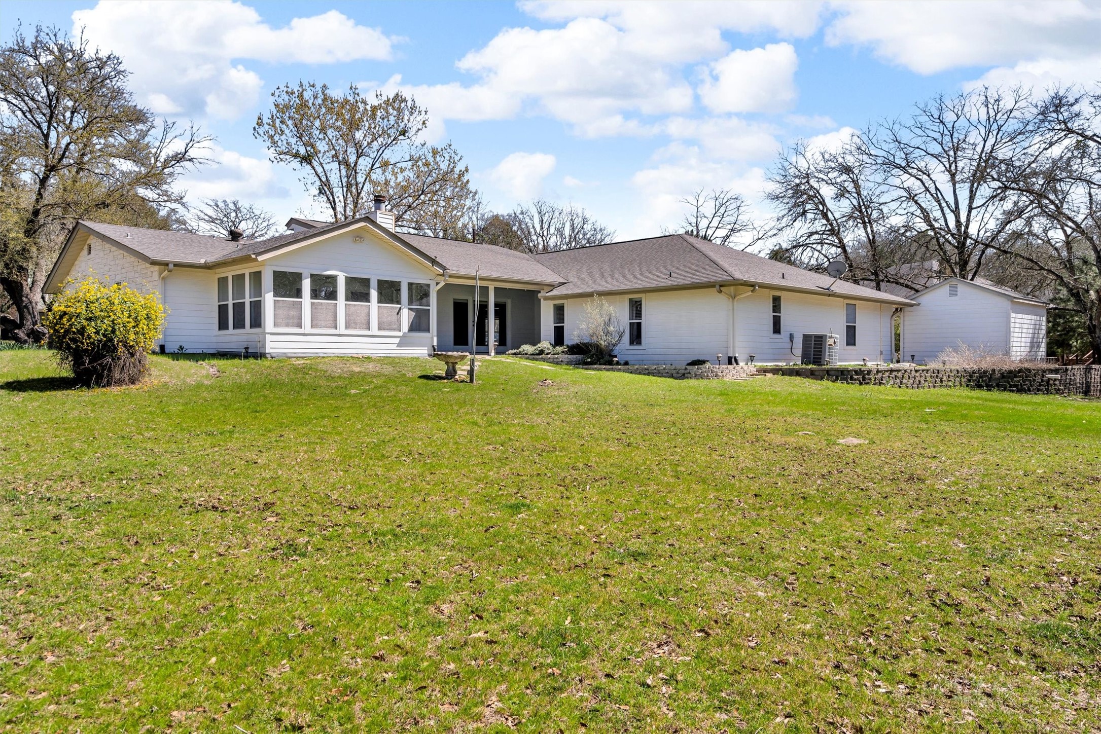 141 Llano Bend