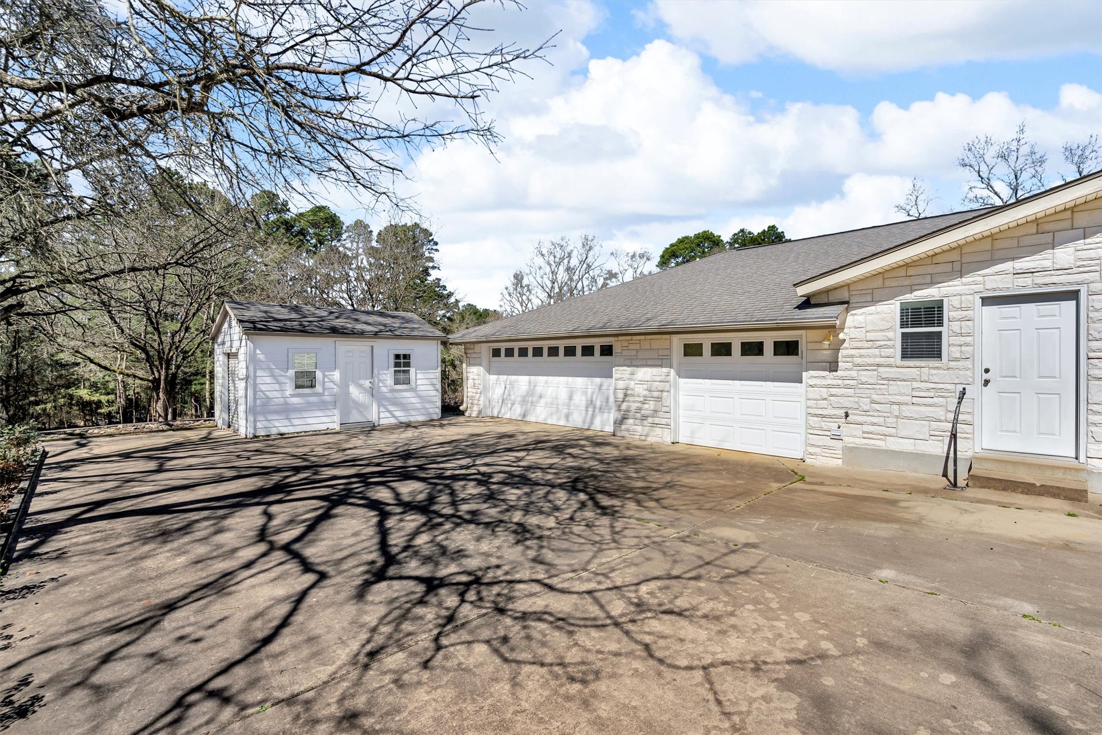 141 Llano Bend