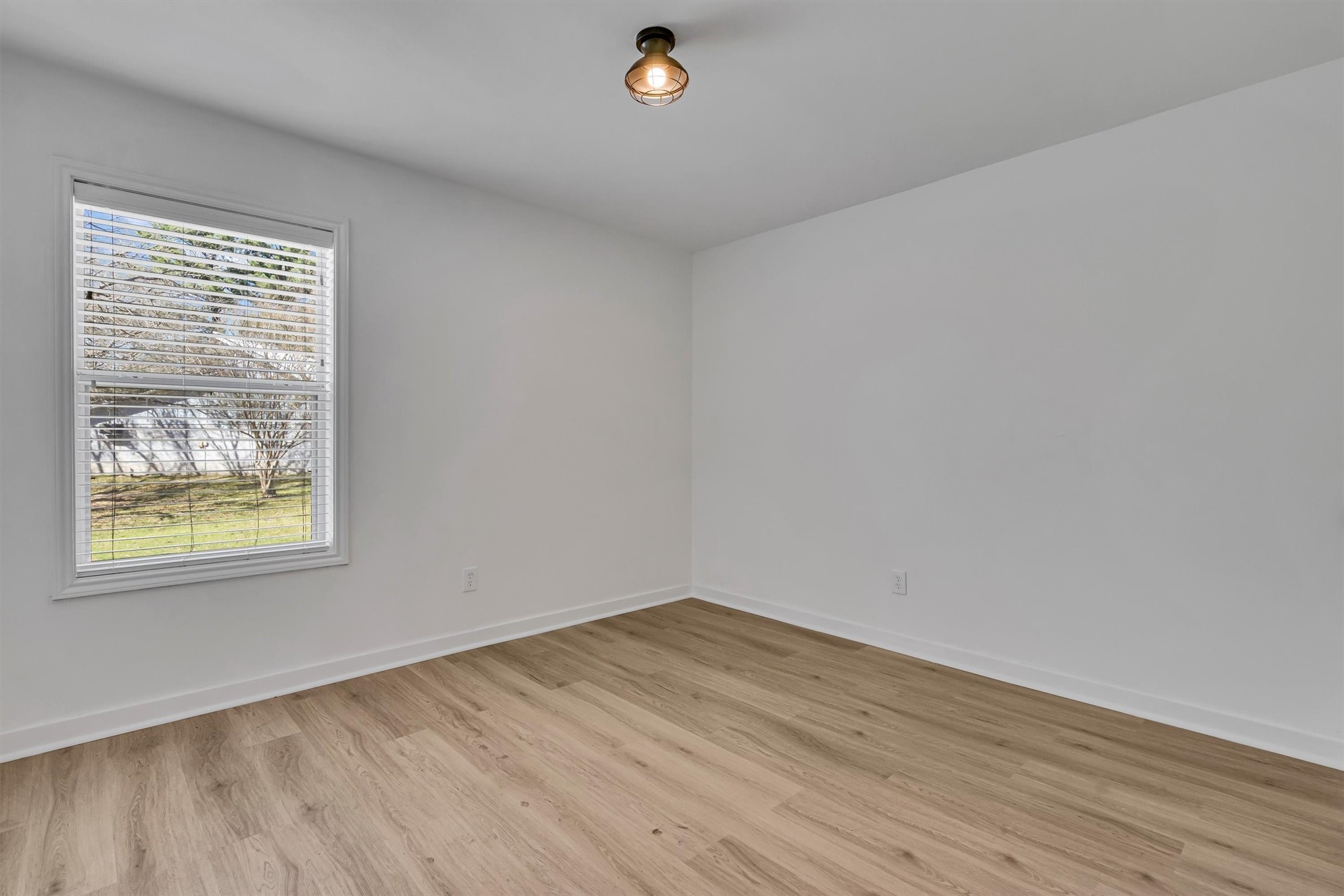 141 Llano Bend