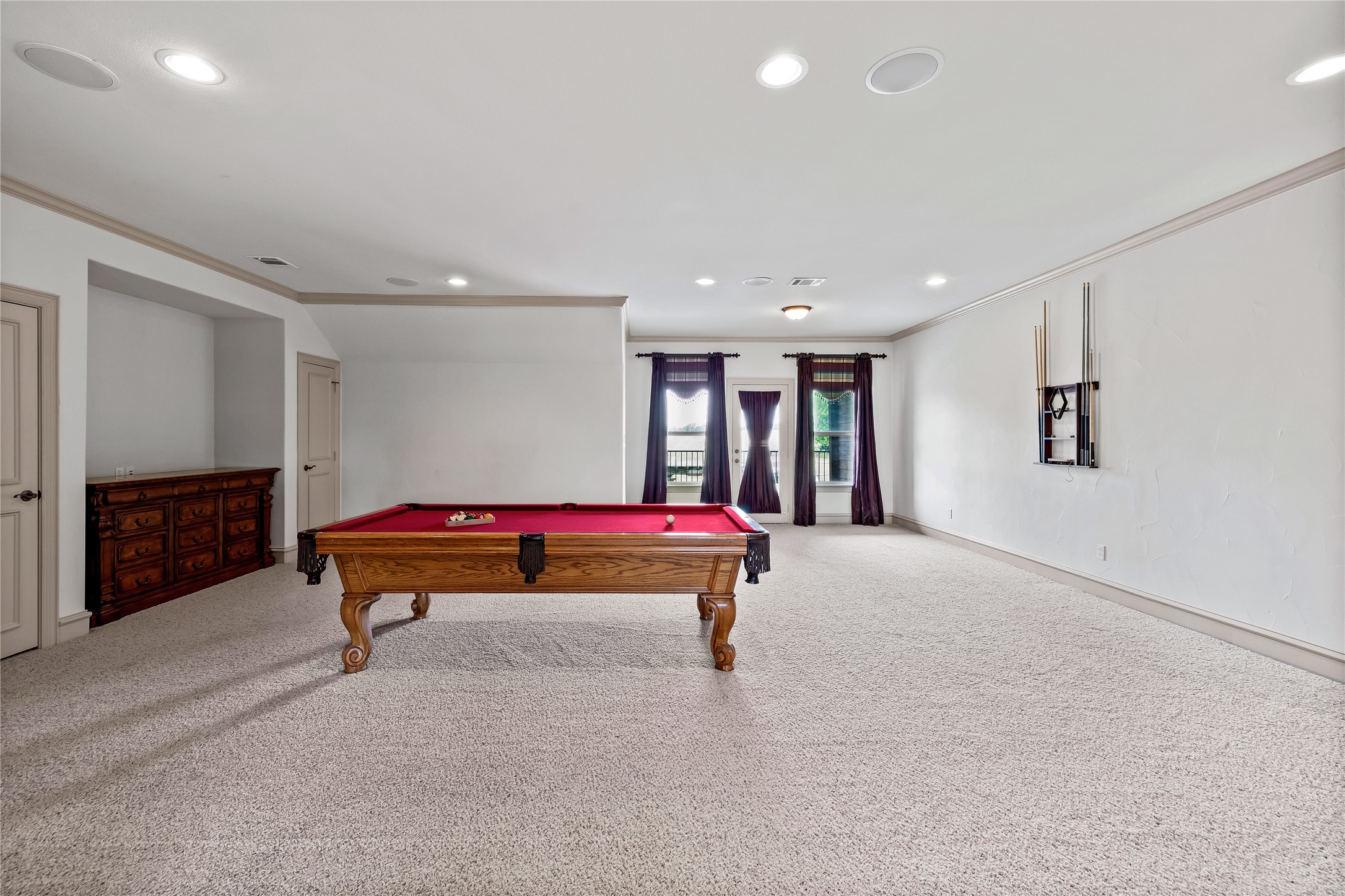 2933 N Star Drive