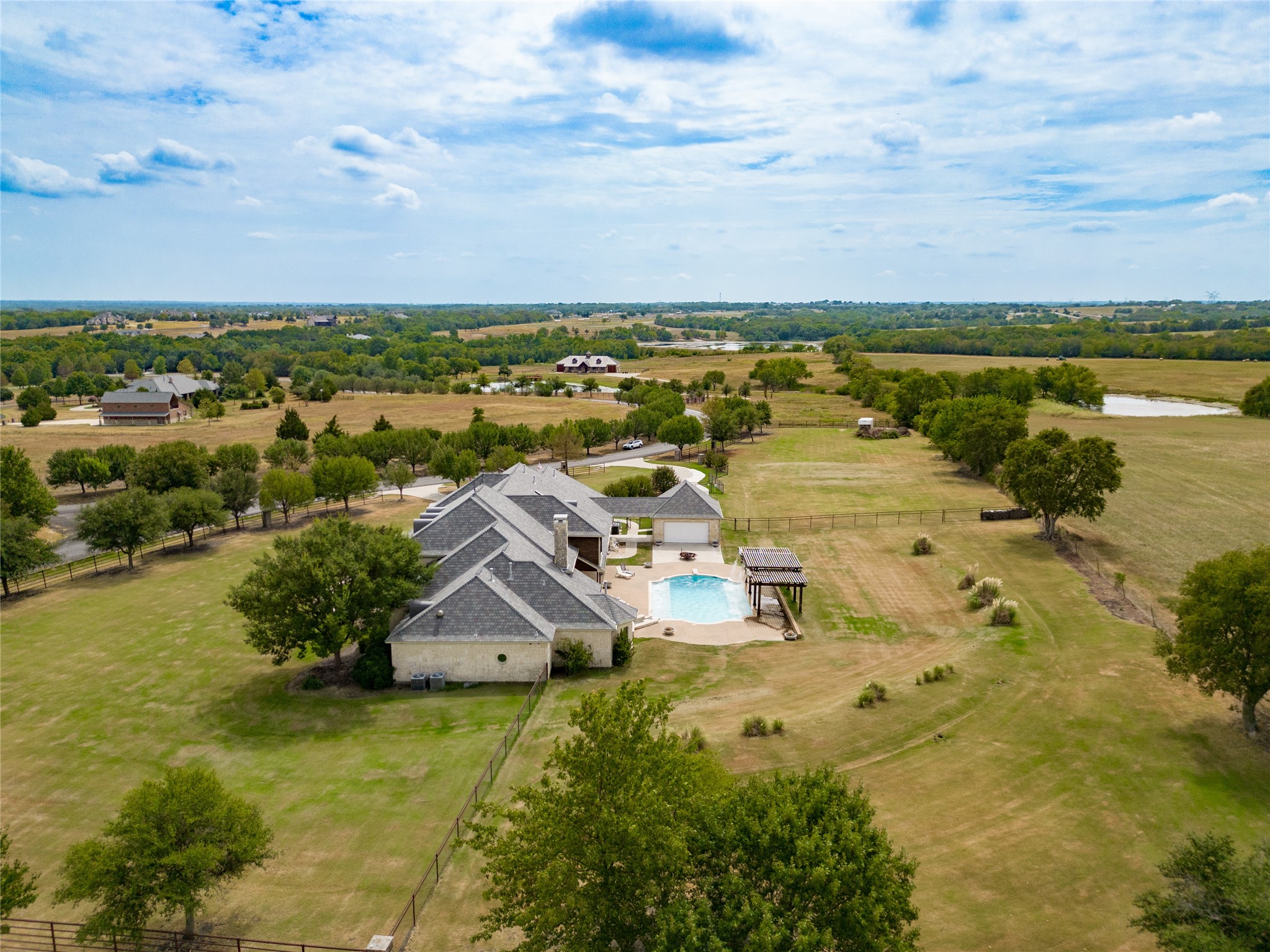 2933 N Star Drive